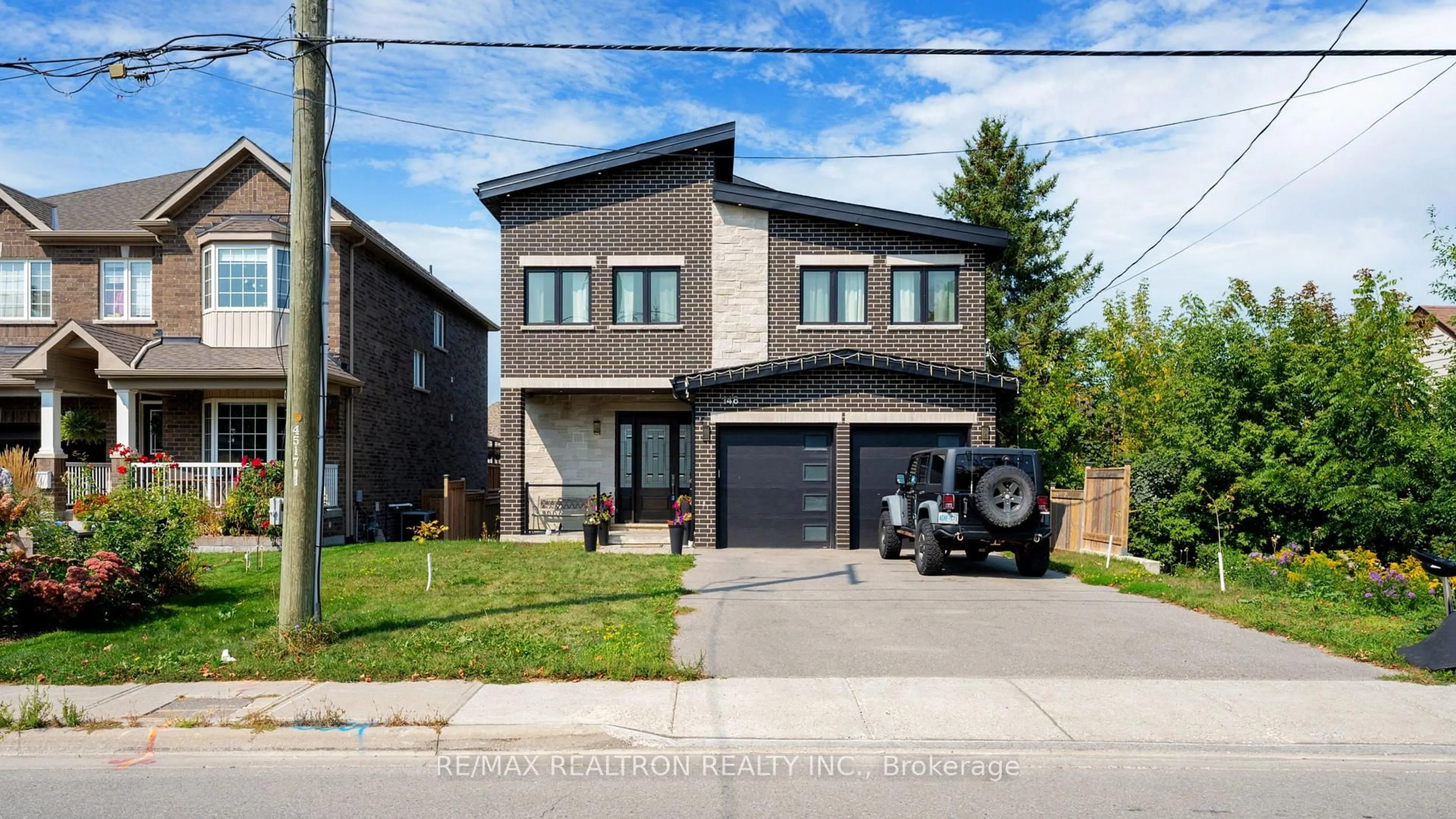 Home with brick exterior material, street for 148 Church St, Georgina Ontario L4P 1J5