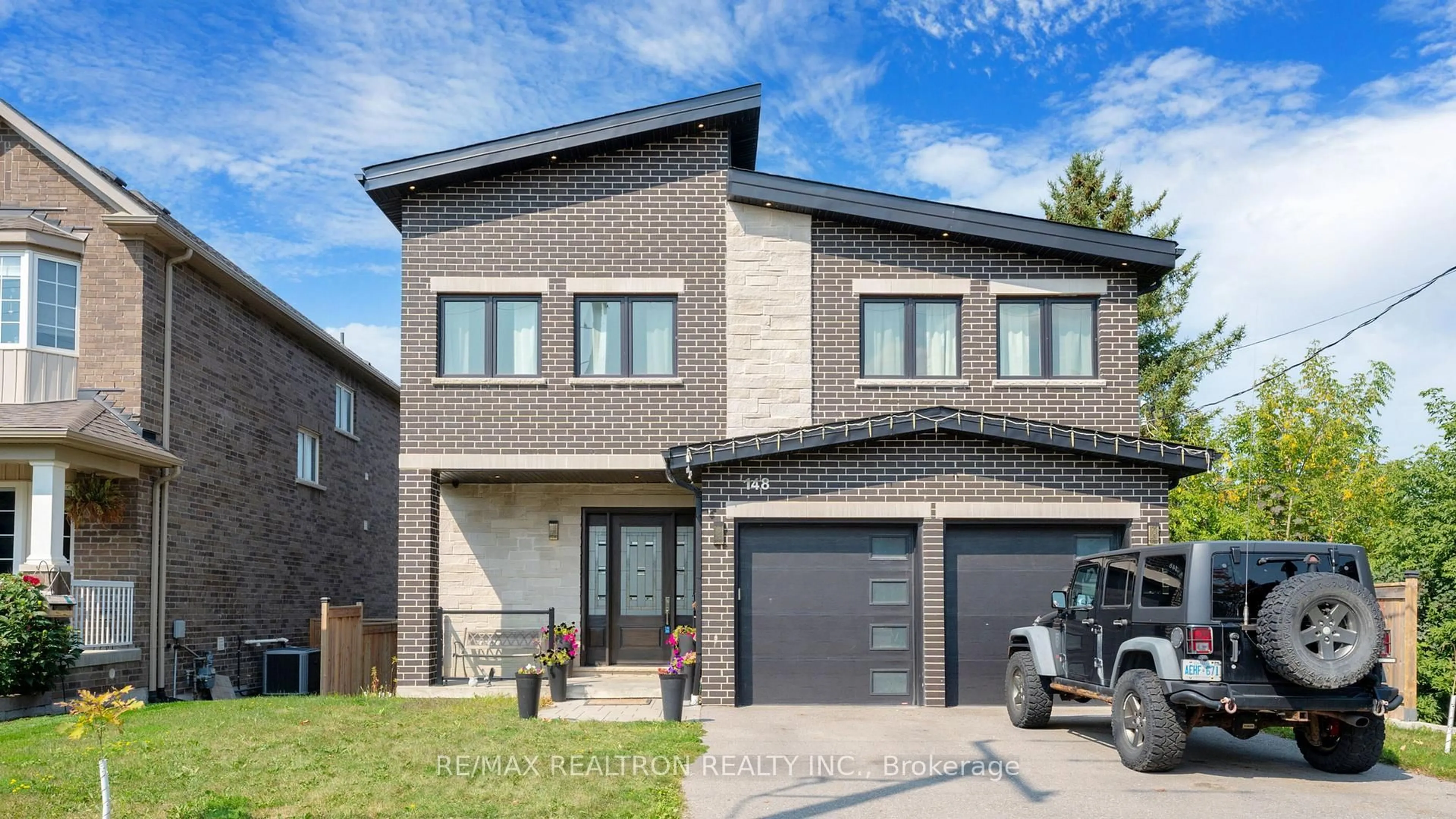 Home with brick exterior material, street for 148 Church St, Georgina Ontario L4P 1J5