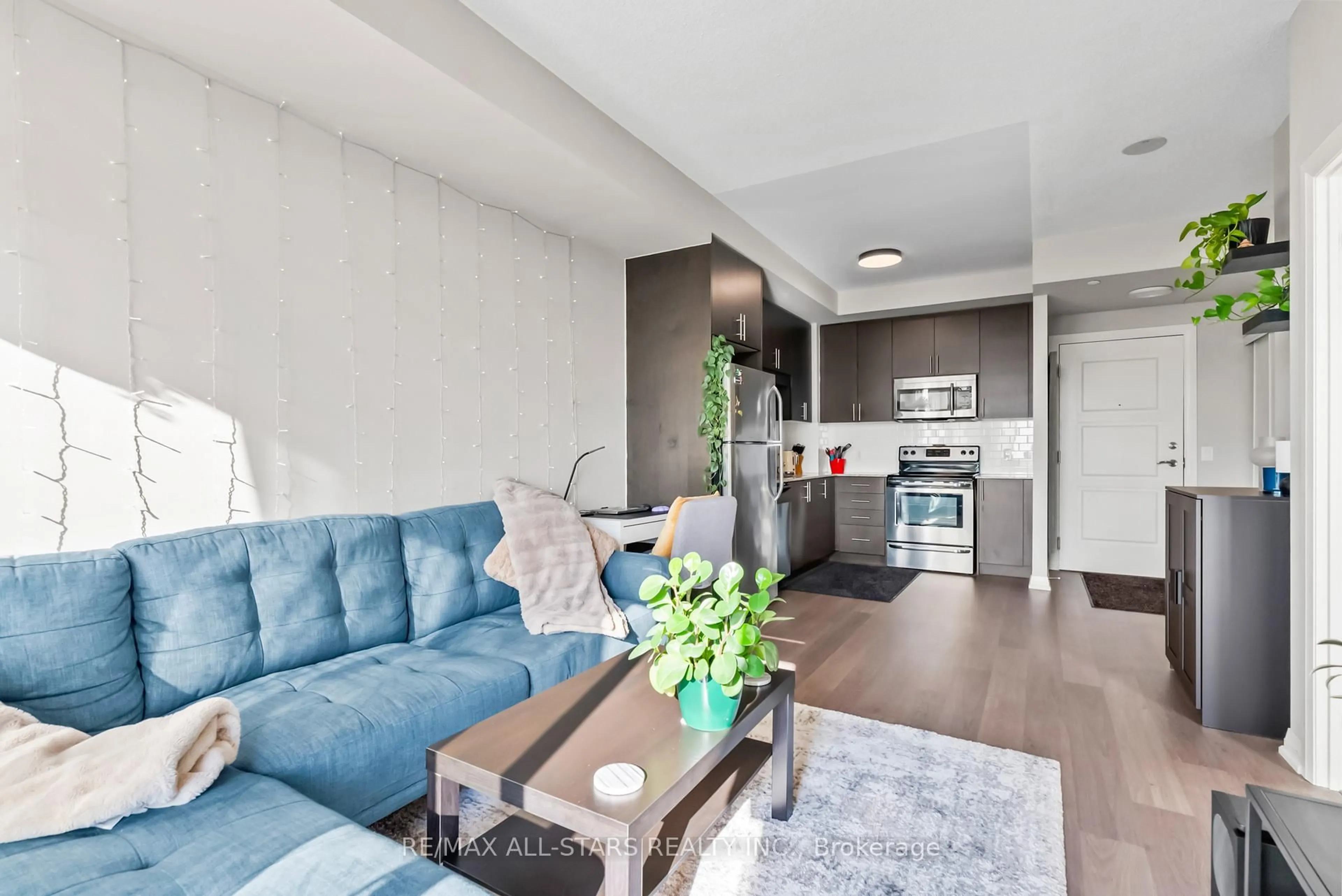 Living room with furniture, unknown for 9500 Markham Rd #1603, Markham Ontario L6E 0N6