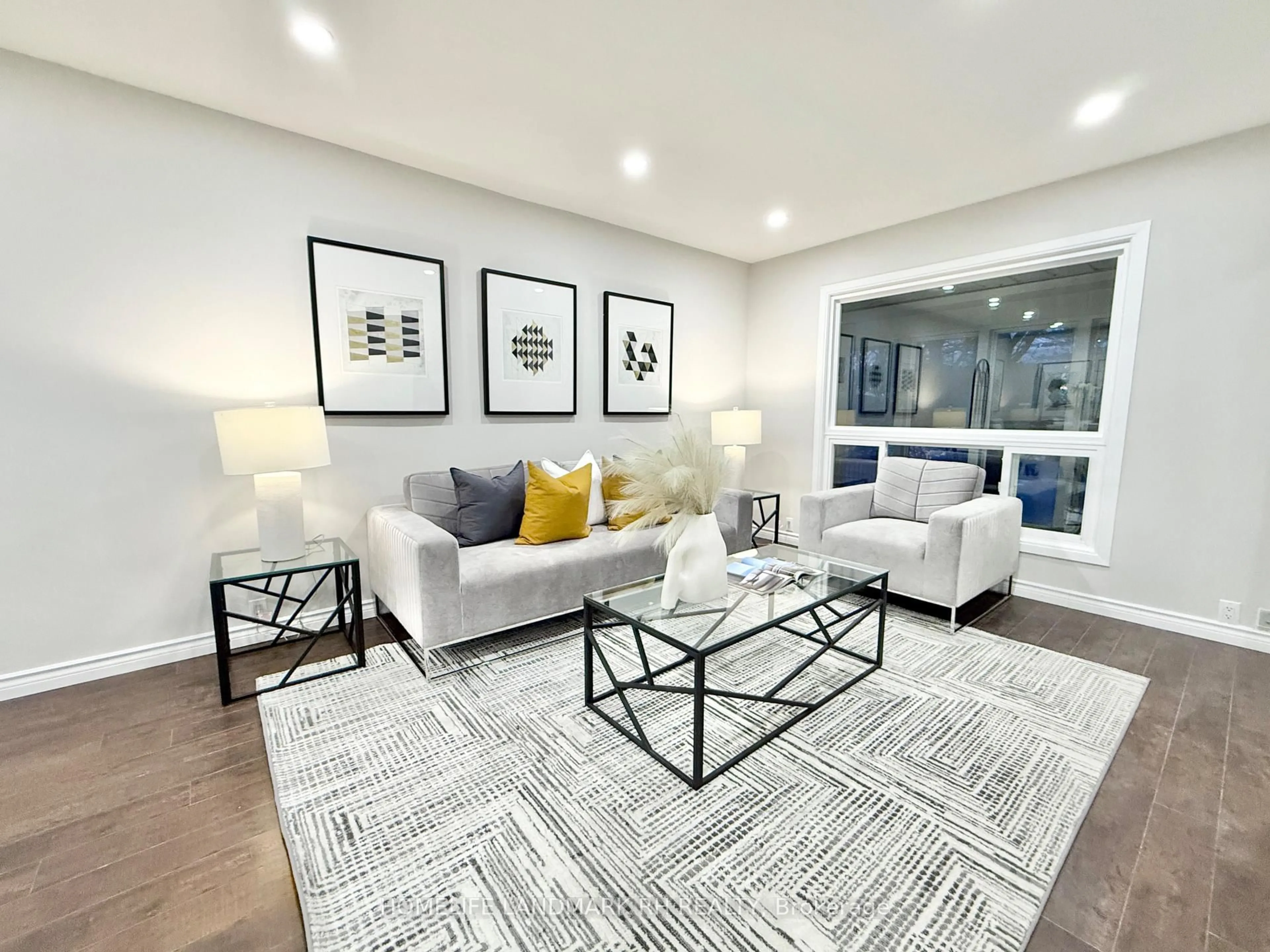 Living room with furniture, unknown for 114 Mercer Cres, Markham Ontario L3P 4K4