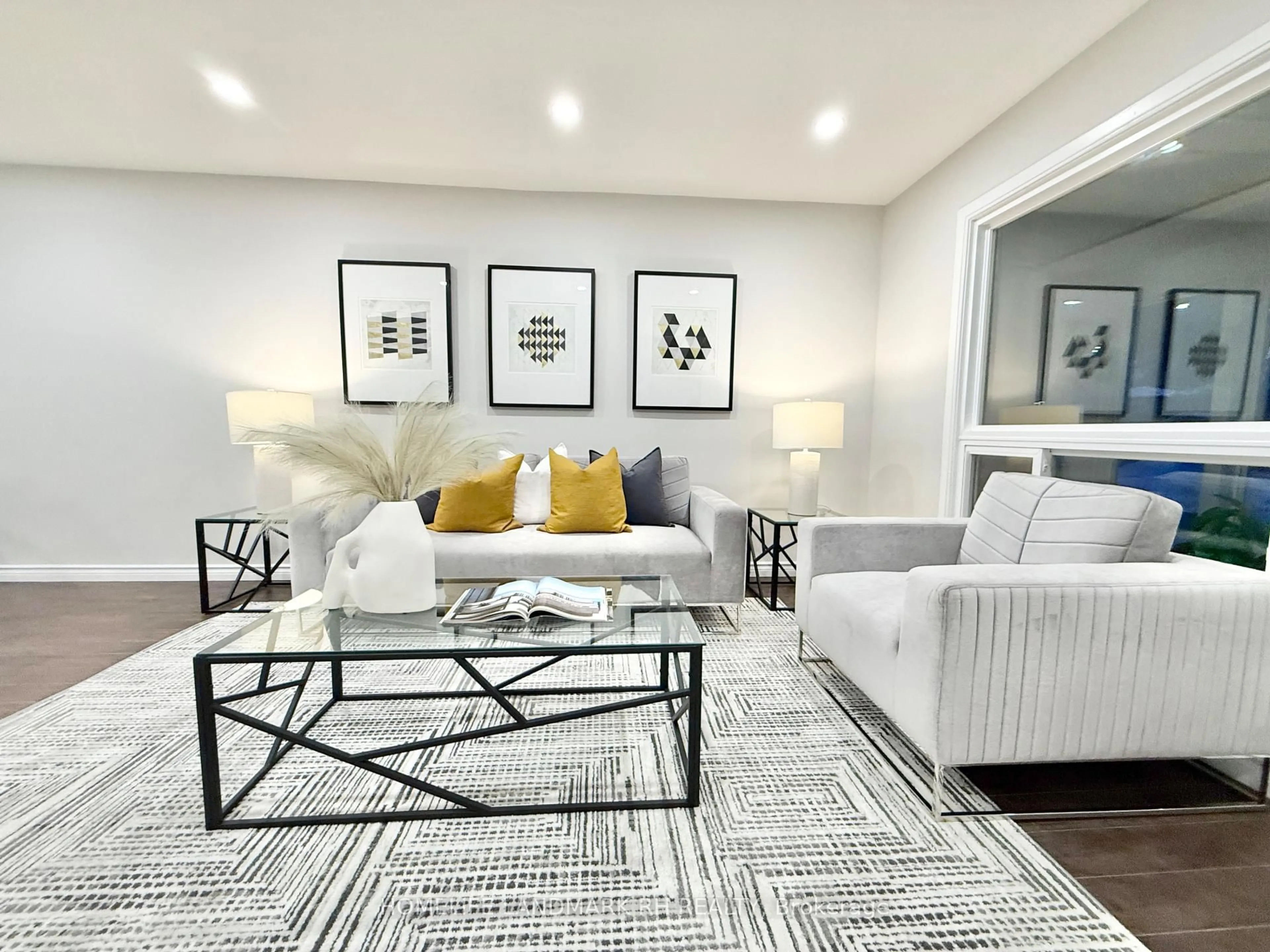 Living room with furniture, unknown for 114 Mercer Cres, Markham Ontario L3P 4K4