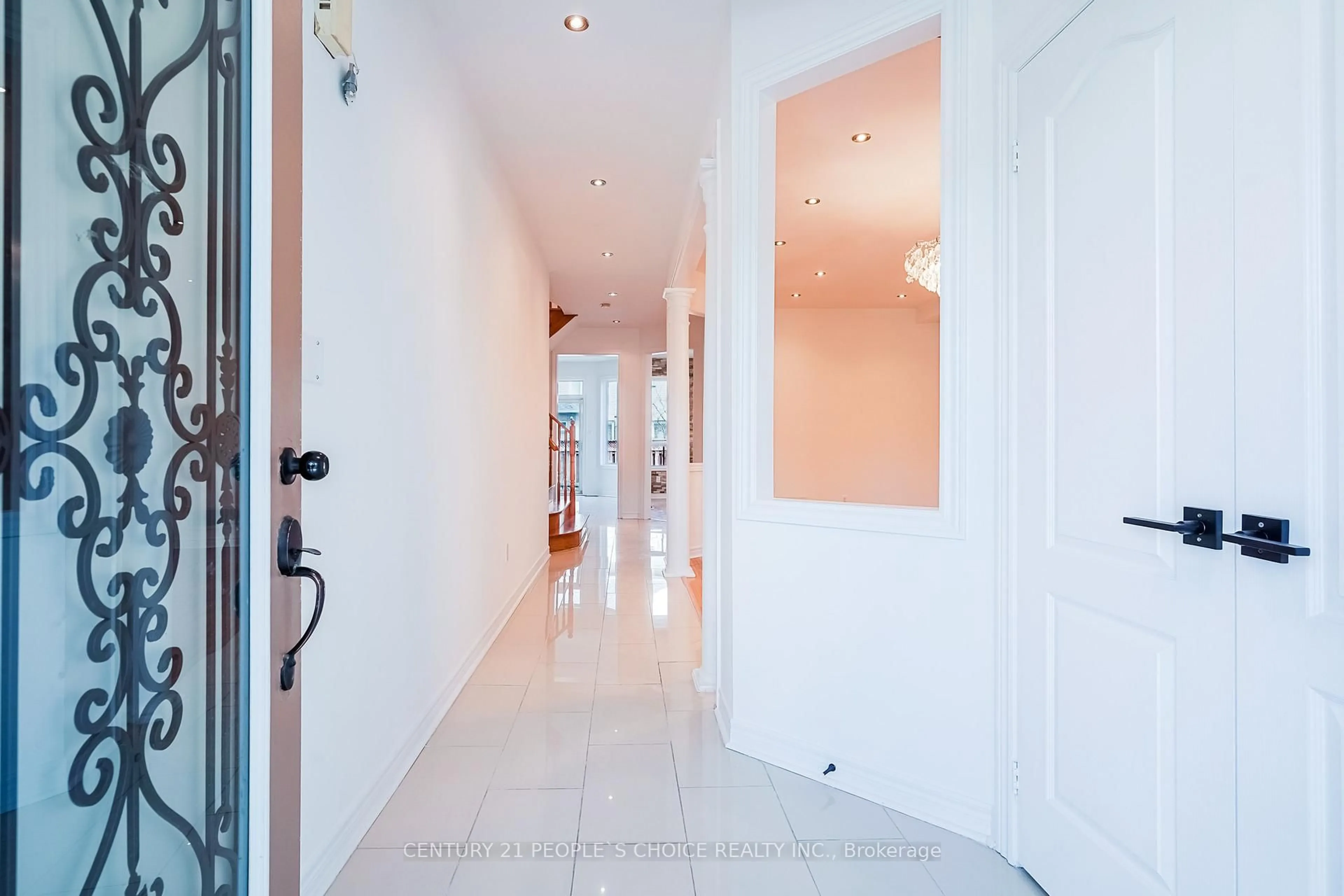 Indoor foyer for 191 Napa Valley Ave, Vaughan Ontario L4H 1L3