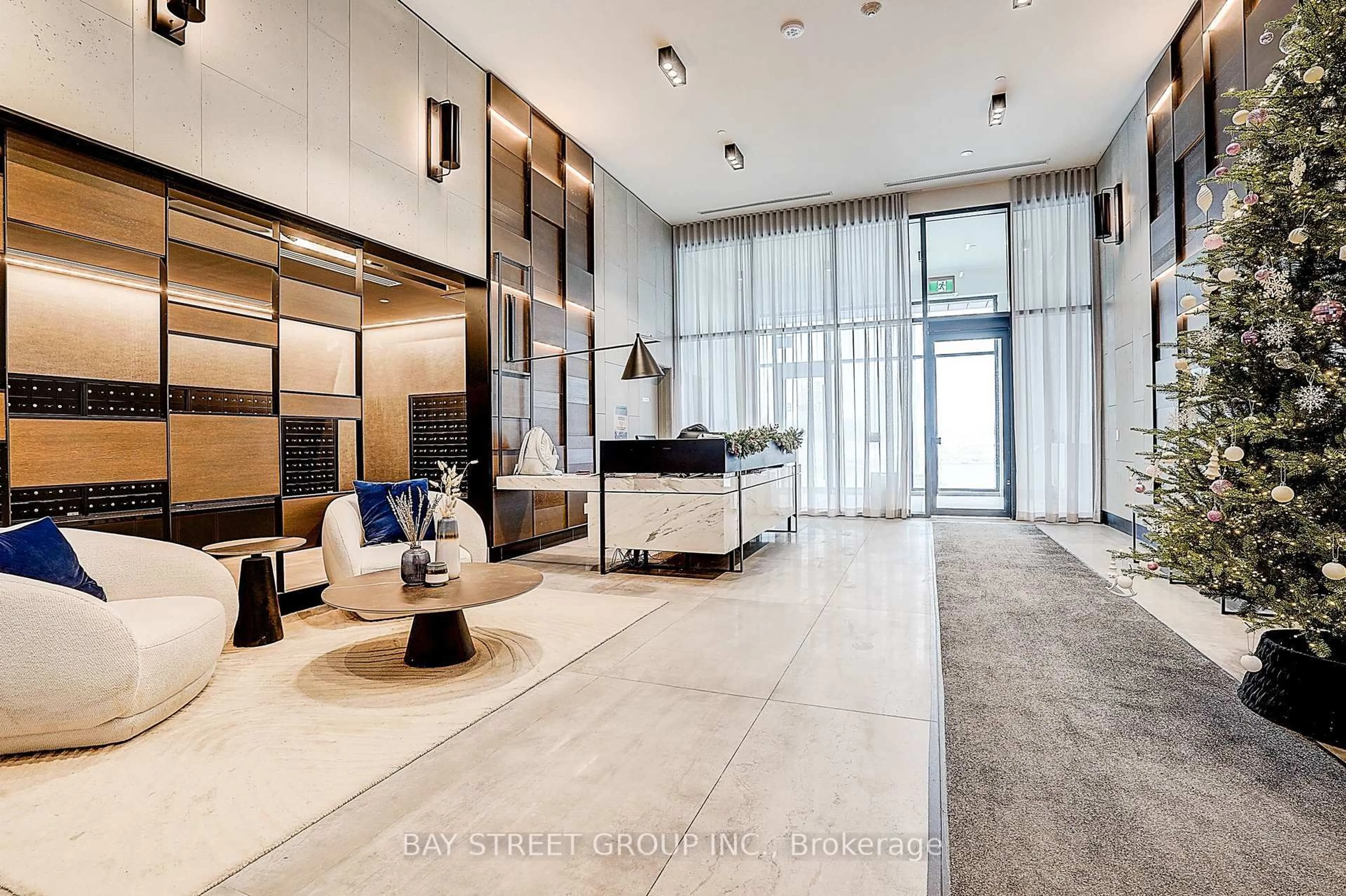 Unknown for 292 Verdale Crossing #1204B, Markham Ontario L6G 0H6