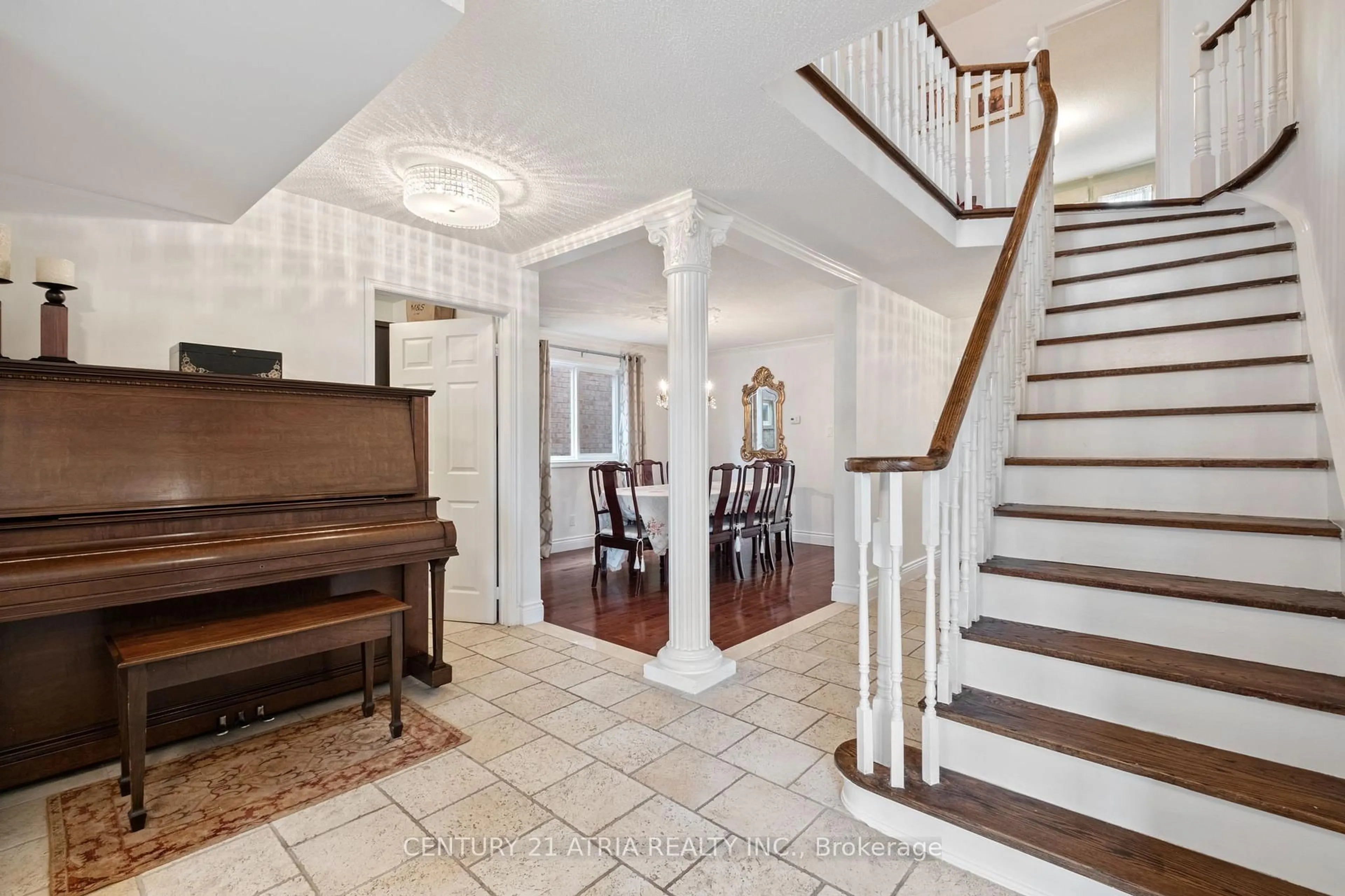 Unknown for 42 Fifefield Dr, Vaughan Ontario L6A 1J2