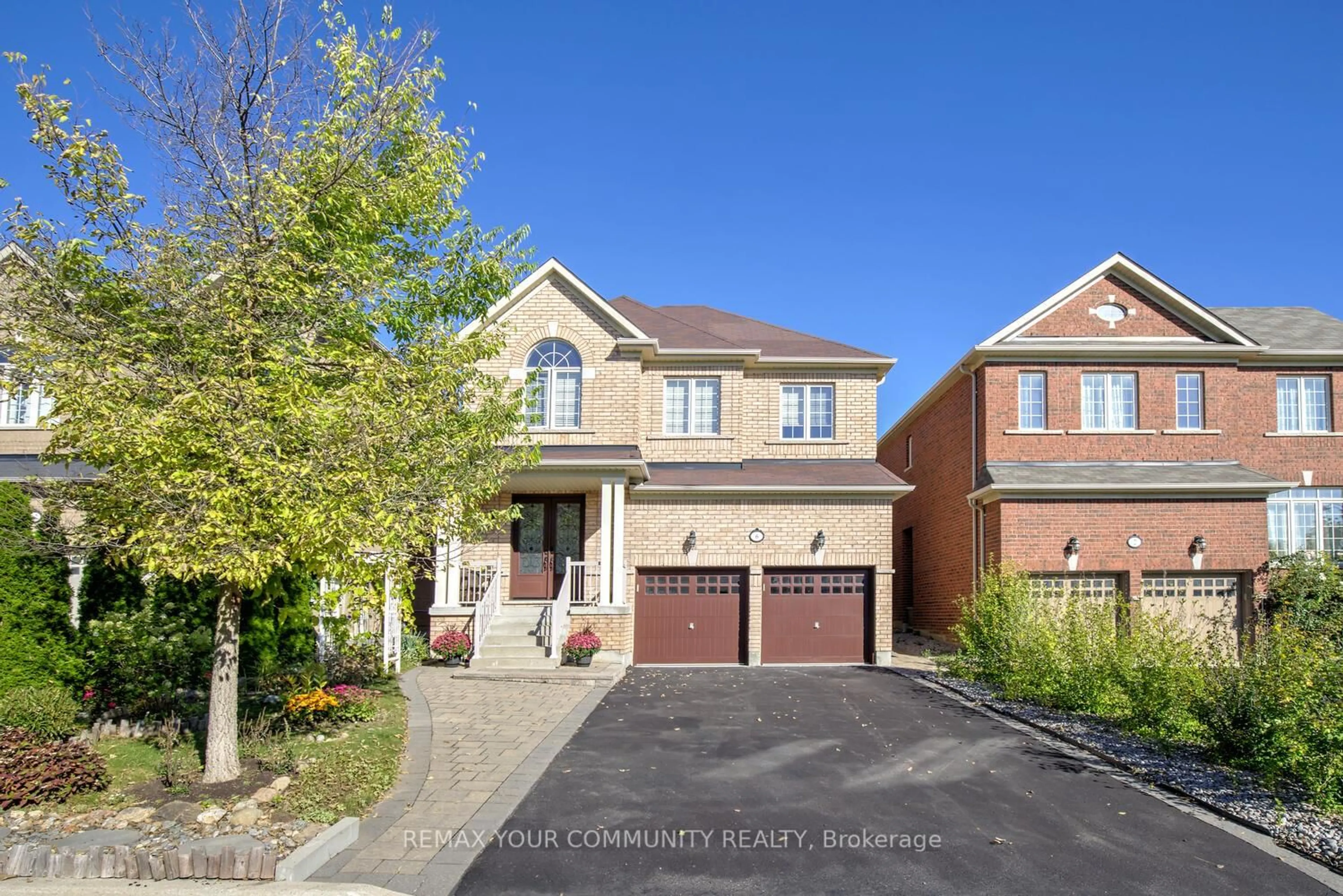 Home with brick exterior material, street for 6 Halo Crt, Vaughan Ontario L6A 4L3