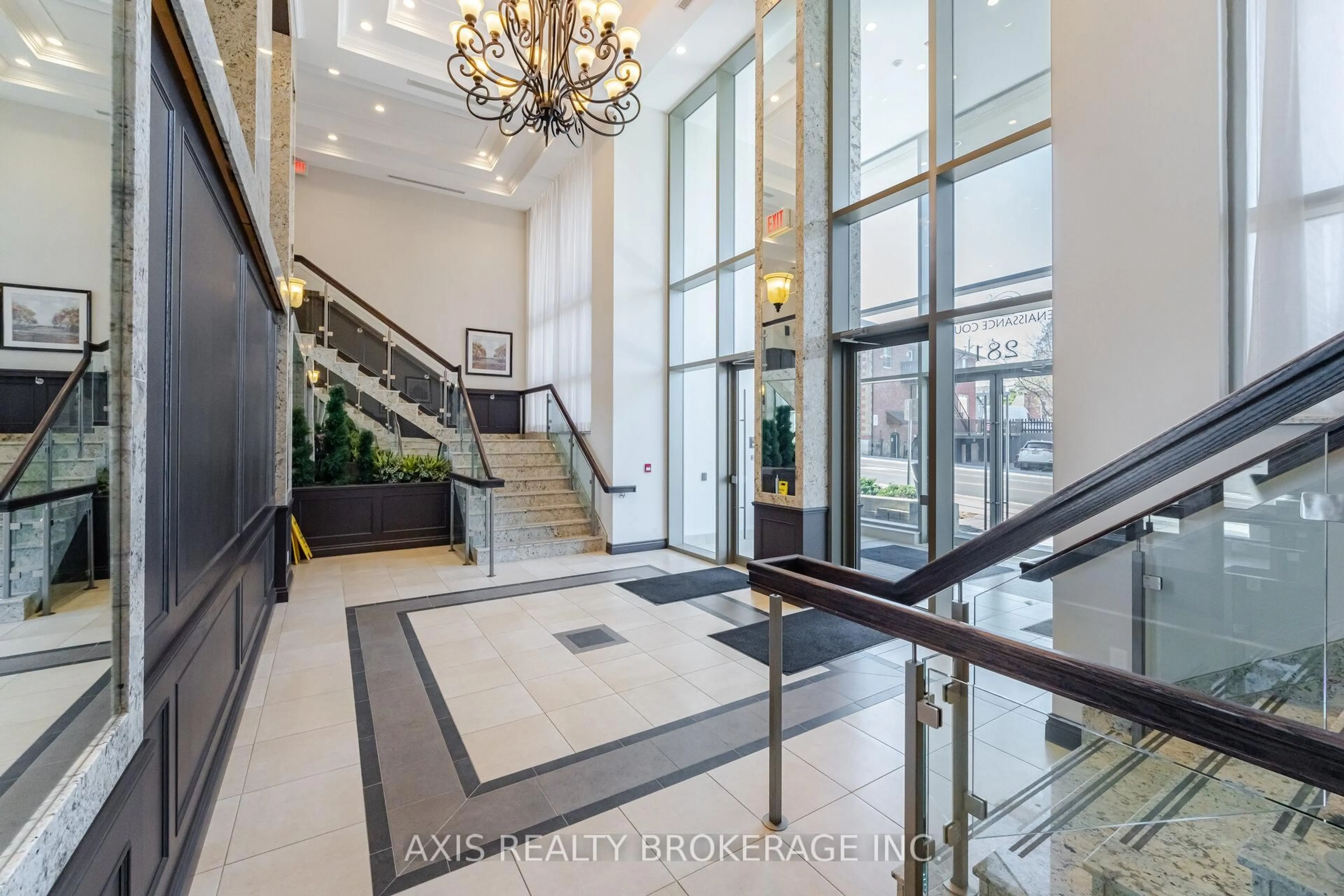 Indoor foyer for 281 Woodbridge Ave #434, Vaughan Ontario L4L 0C6
