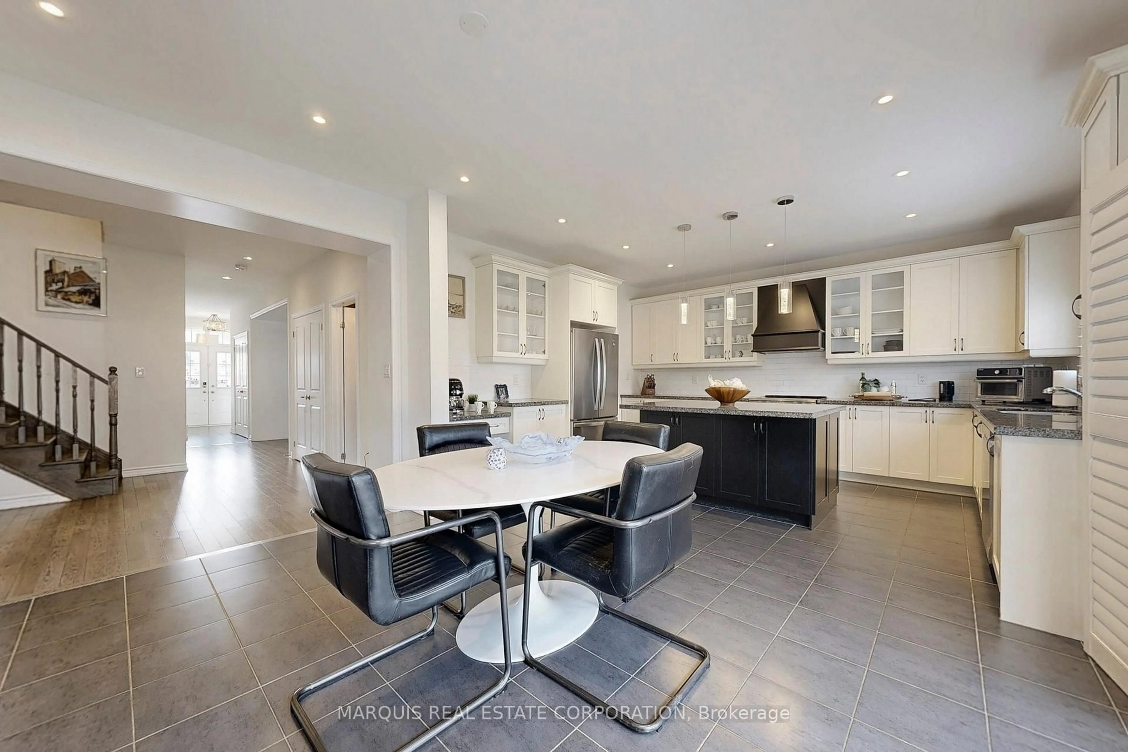 Open concept kitchen, ceramic/tile floor for 1787 Emberton Way, Innisfil Ontario L9S 0N4