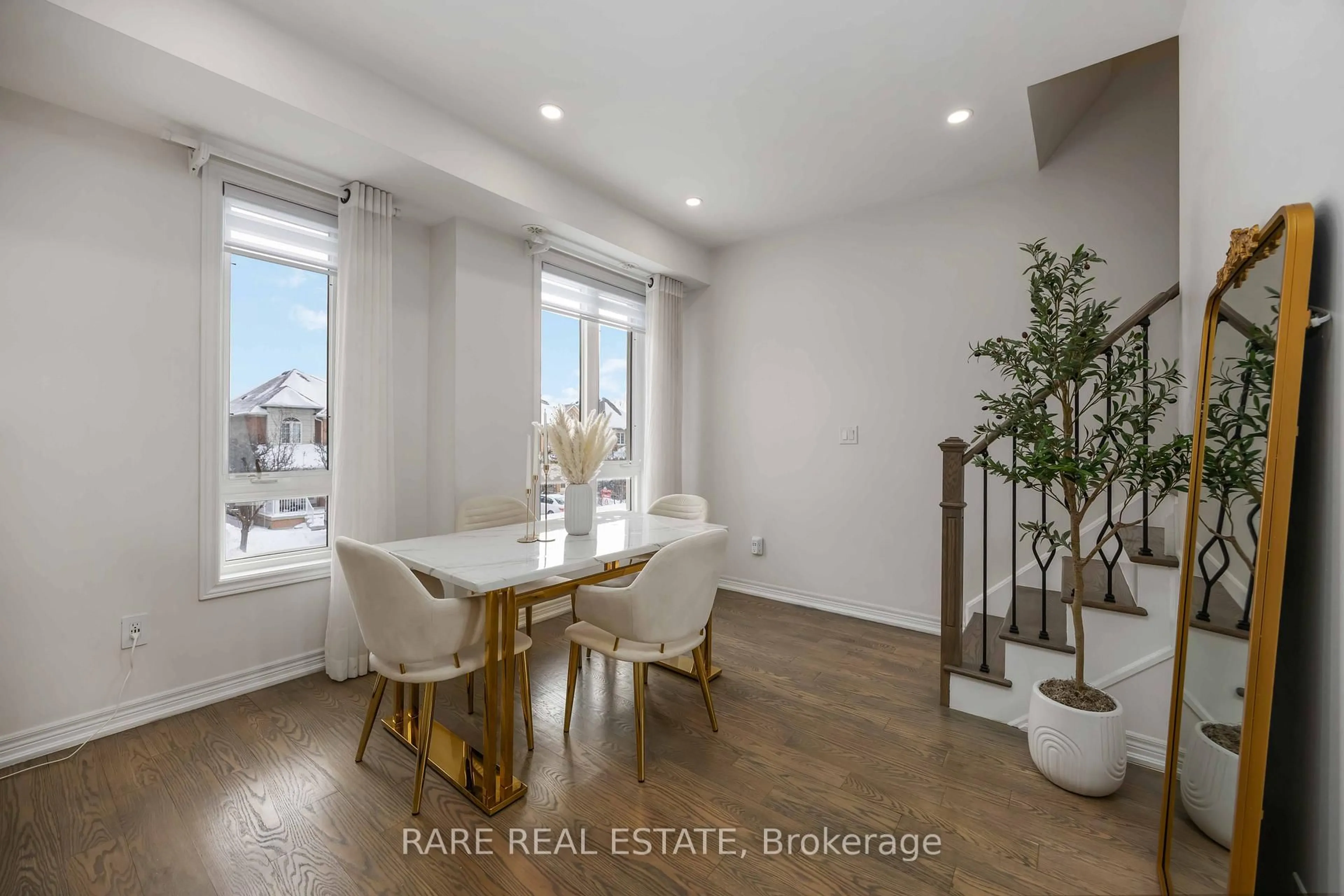 Dining room, unknown for 105 Kayla Cres #8, Vaughan Ontario L6A 4W3