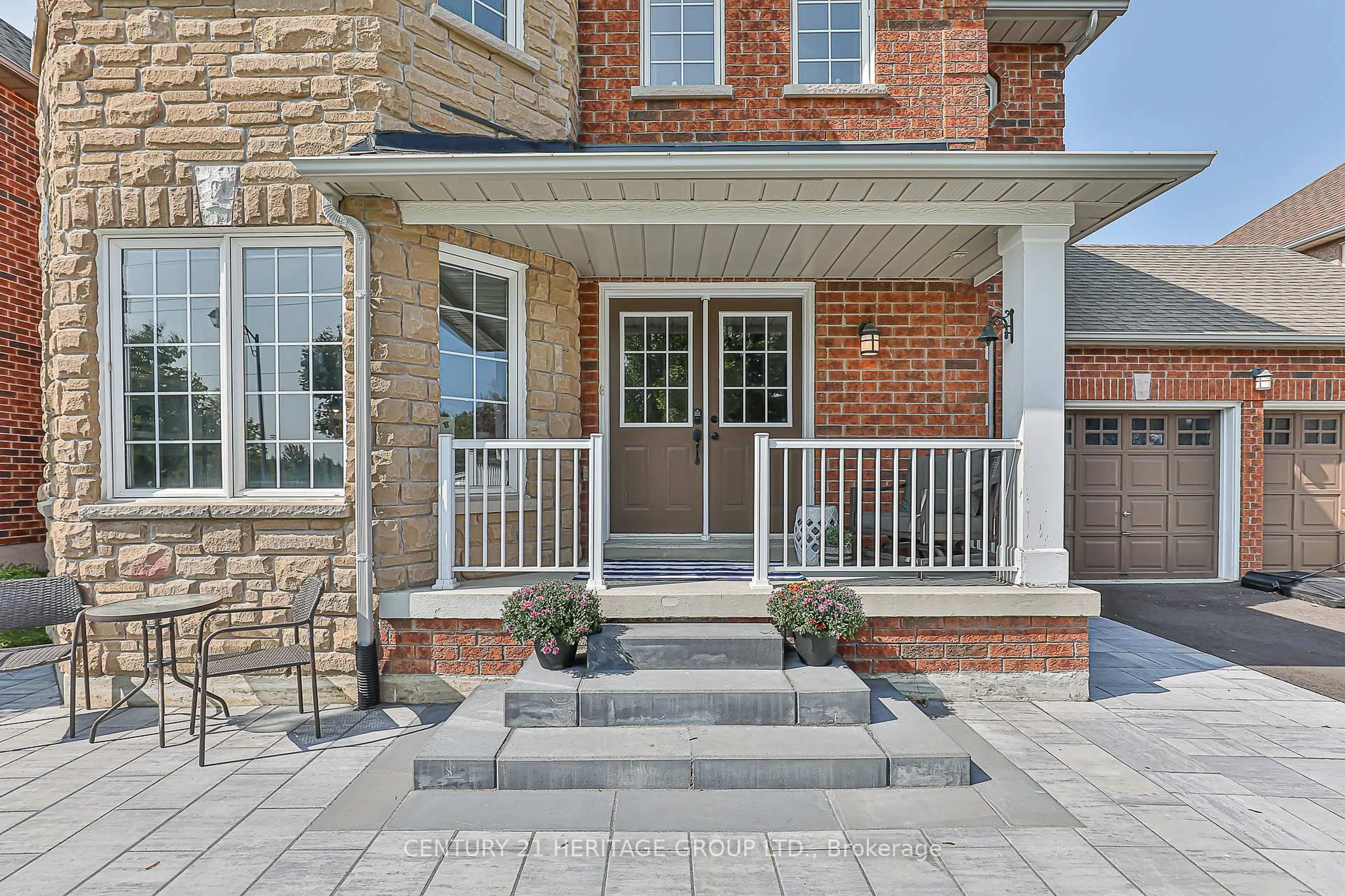 Home with brick exterior material, street for 112 Herrema Blvd, Uxbridge Ontario L9P 1X6