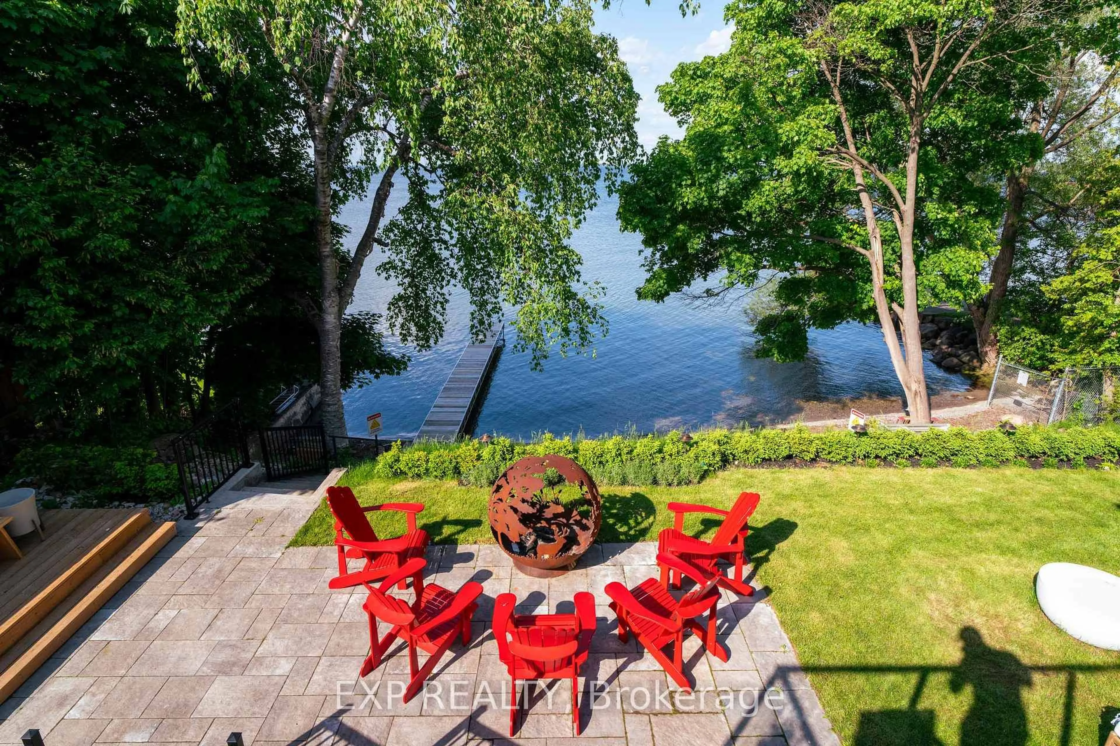 Patio, water/lake/river/ocean view for 25 Pinery Lane, Georgina Ontario L0E 1L0