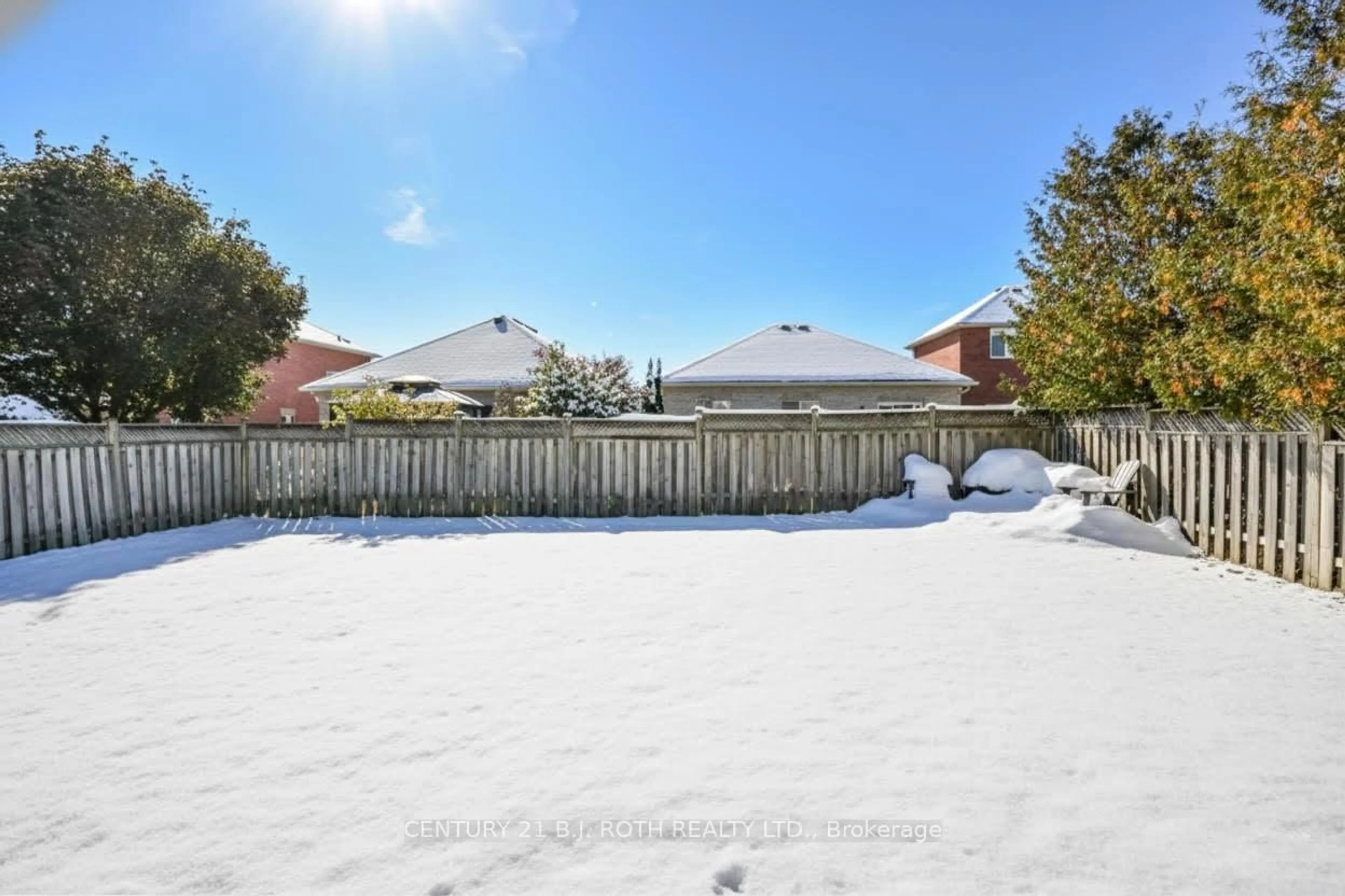 Patio, street for 1970 Webster Blvd, Innisfil Ontario L9S 2A5