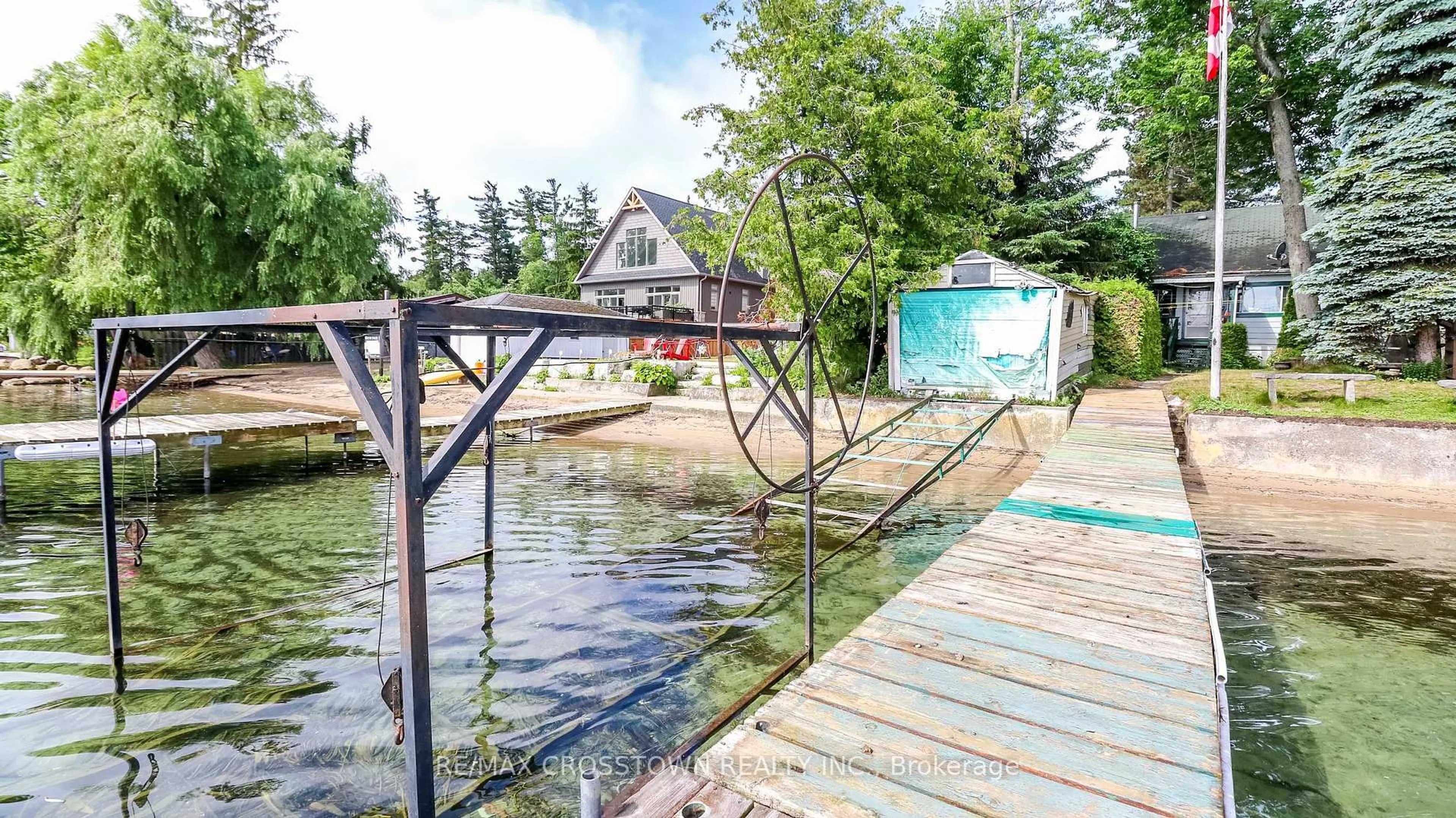 Pool for 1895 Simcoe Blvd, Innisfil Ontario L9S 4N3