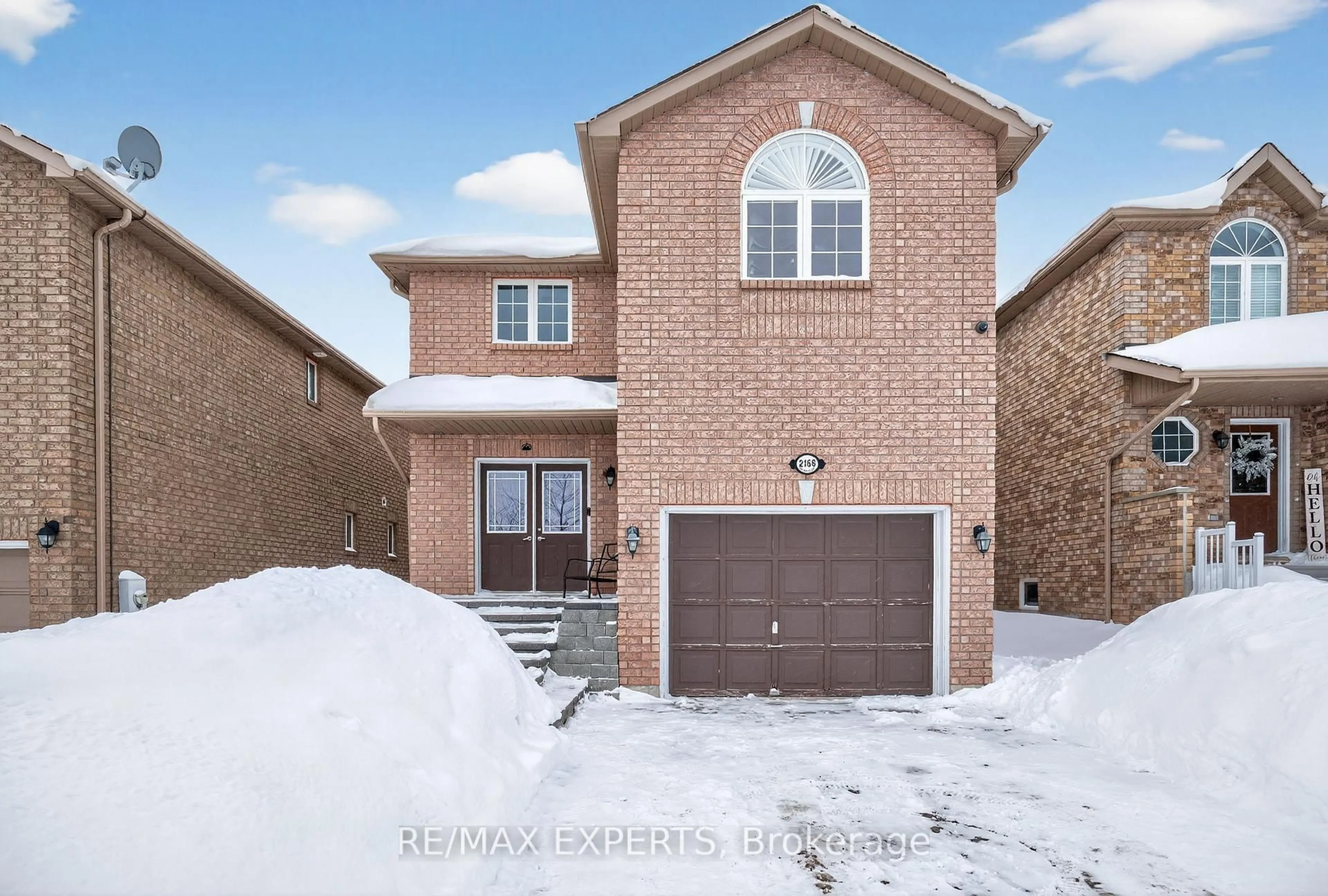 Home with brick exterior material, street for 2166 Nevils St, Innisfil Ontario L9S 0C9