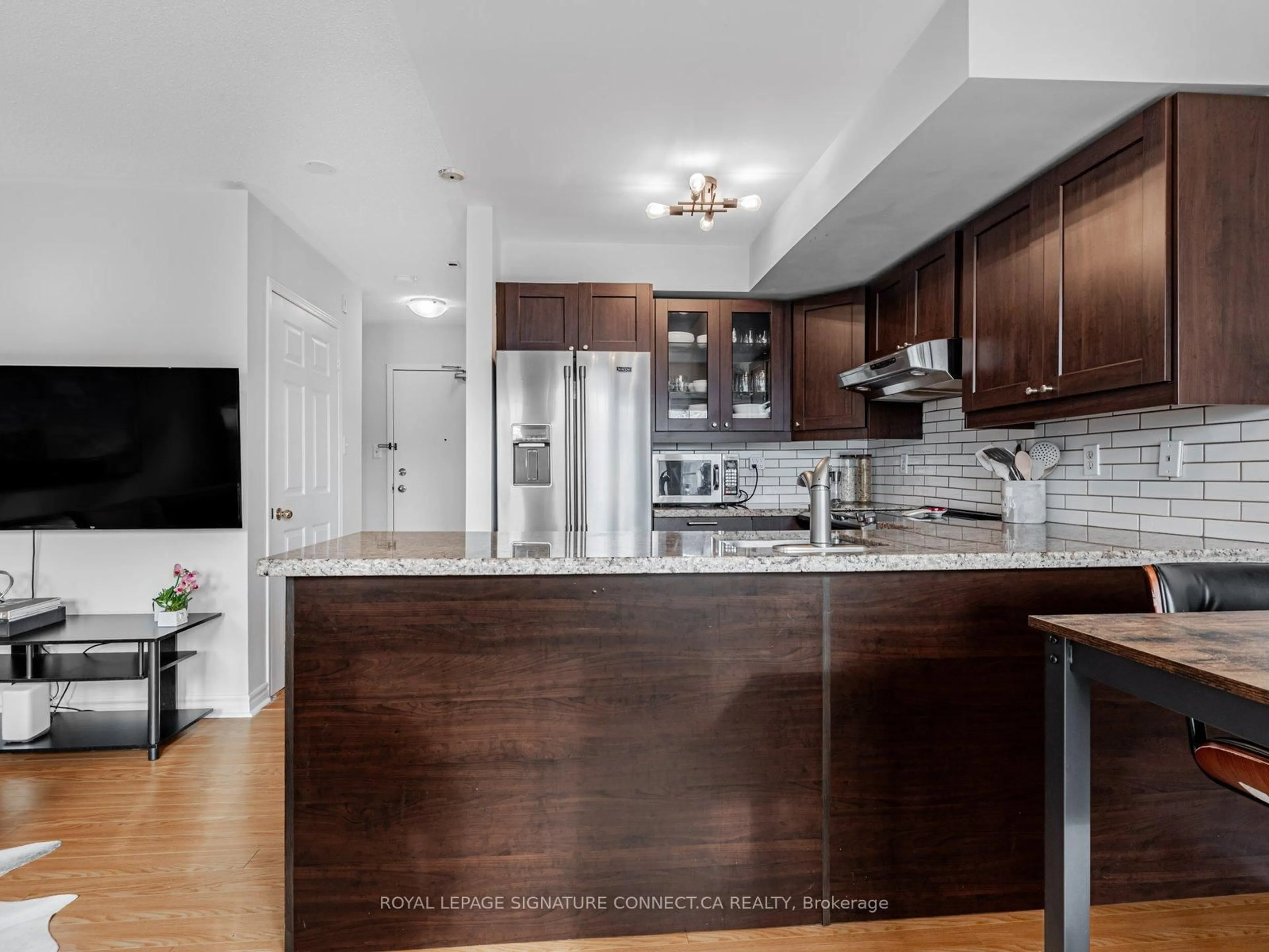 Open concept kitchen, unknown for 110 Cornell Park Ave #C208, Markham Ontario L6B 1B6