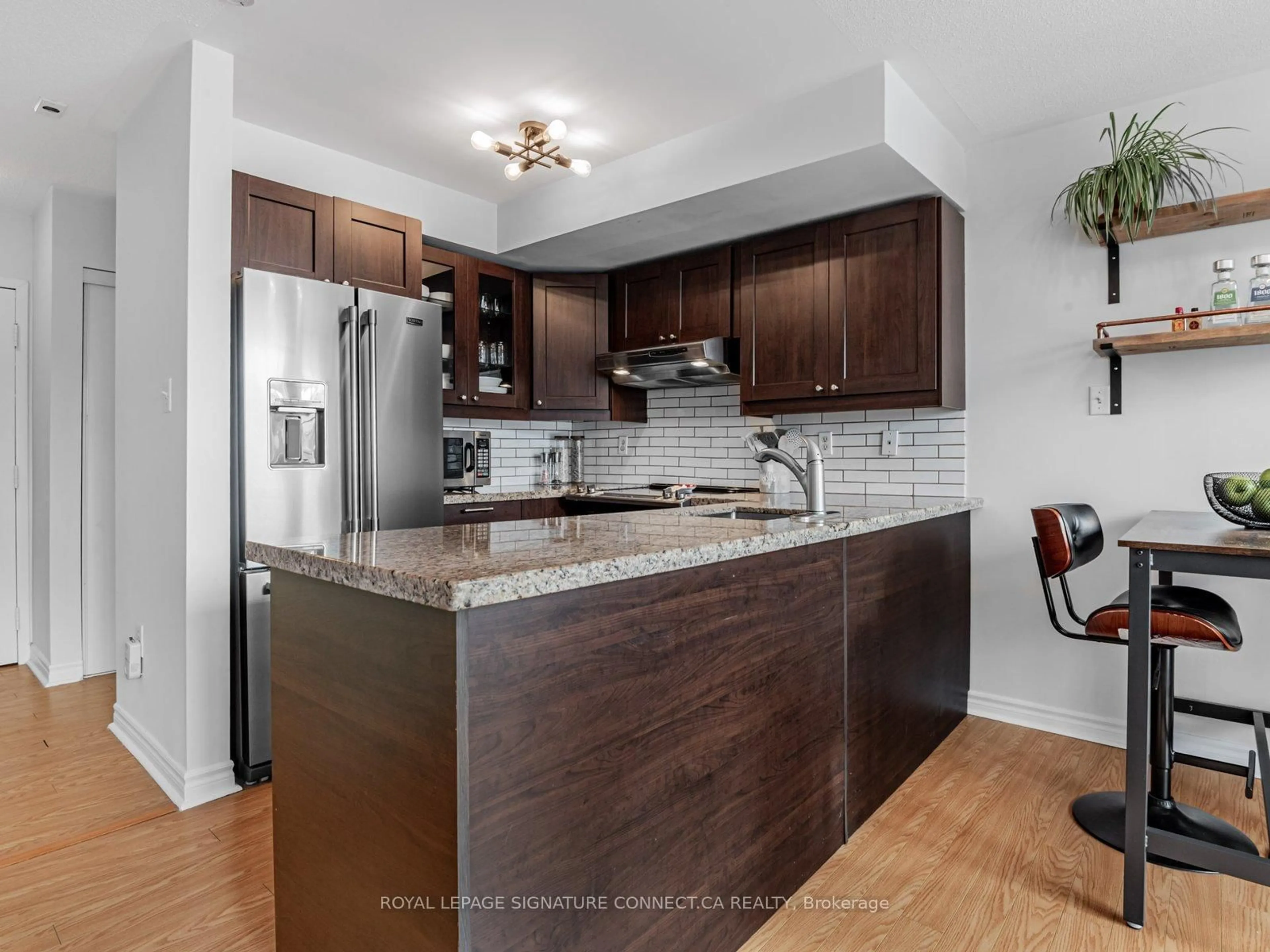 Open concept kitchen, unknown for 110 Cornell Park Ave #C208, Markham Ontario L6B 1B6