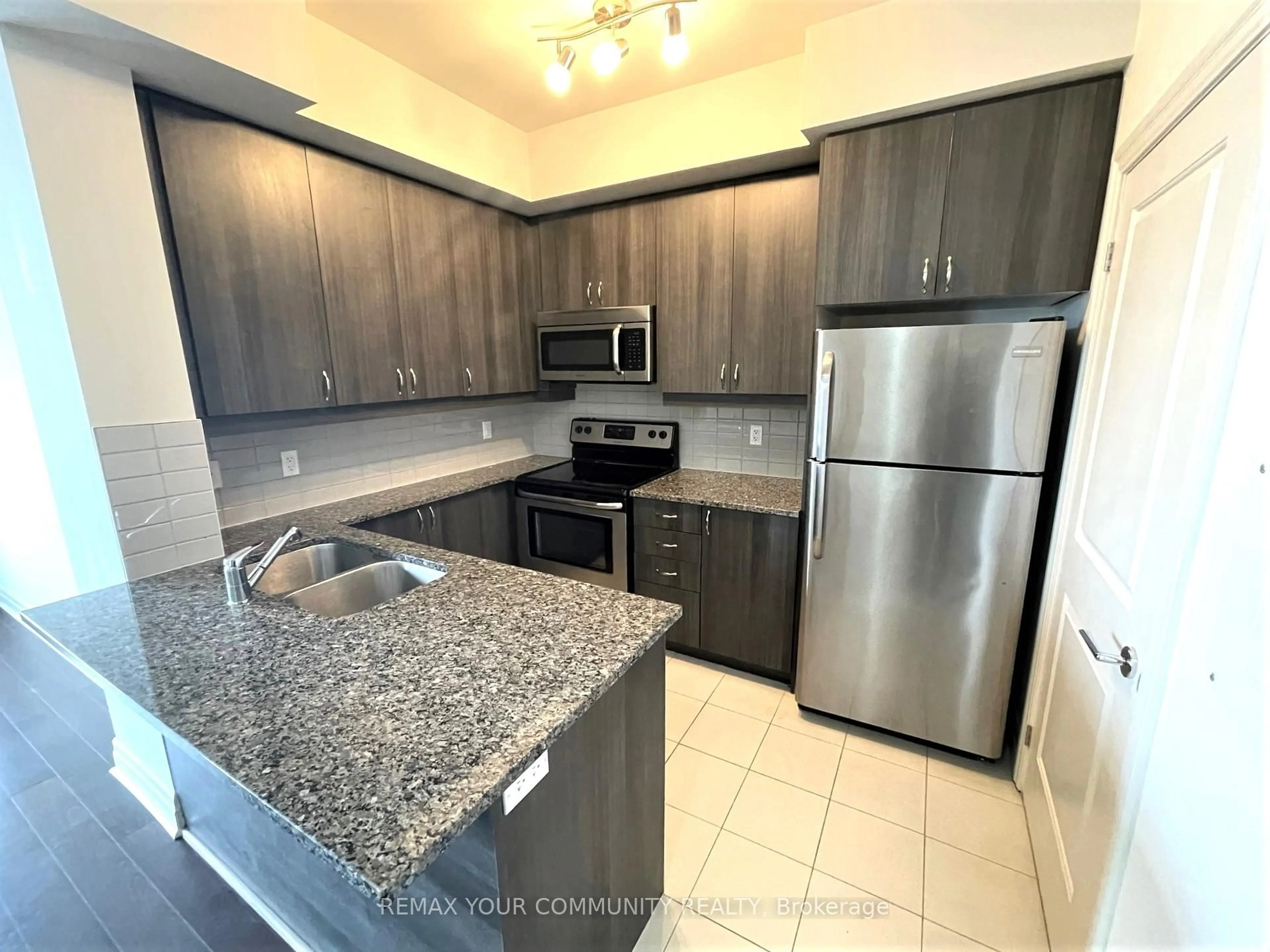 Standard kitchen, ceramic/tile floor for 8110 Birchmount Rd #724, Markham Ontario L6G 0E3