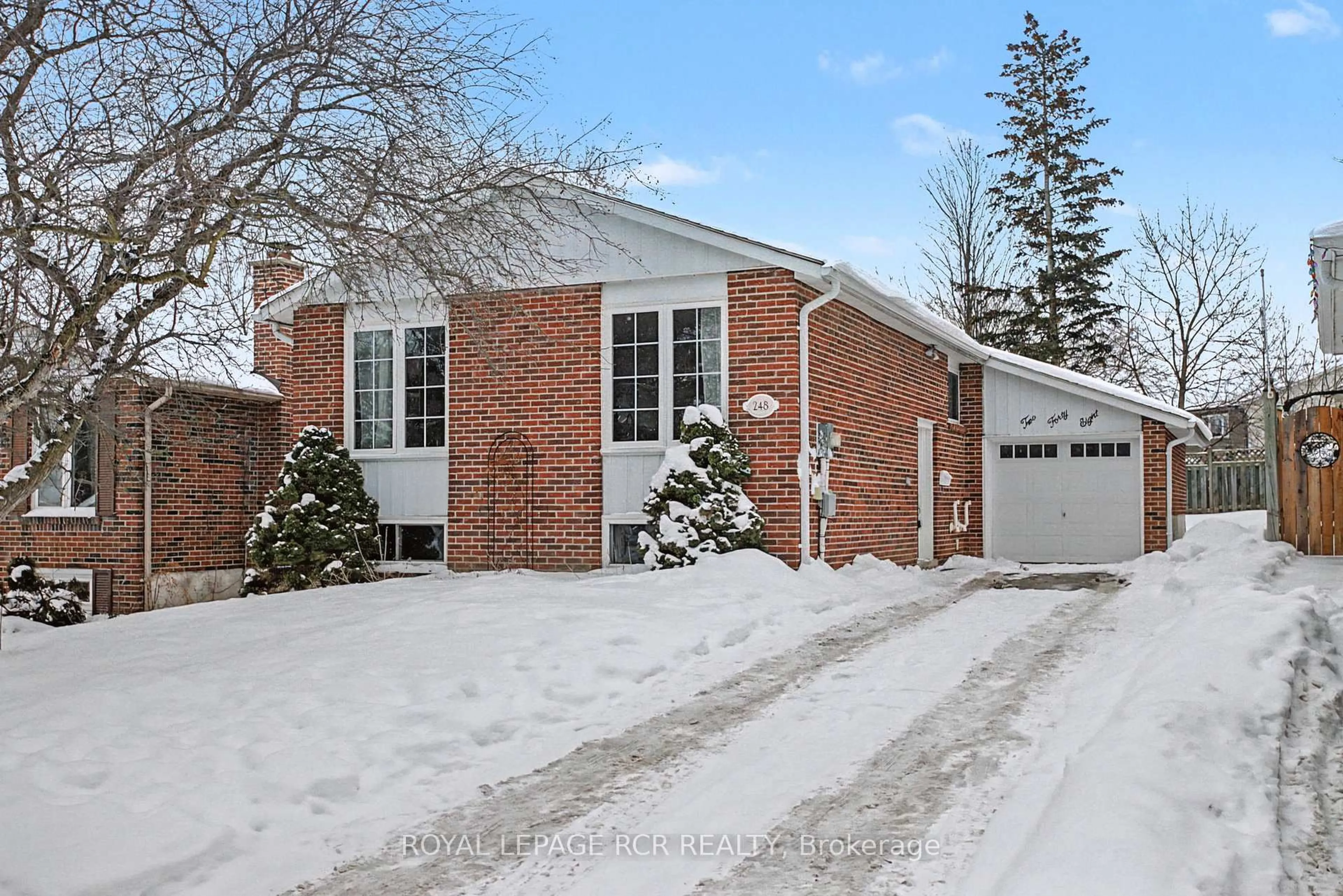 Home with brick exterior material, street for 248 Talbot Cres, Newmarket Ontario L3Y 1A3