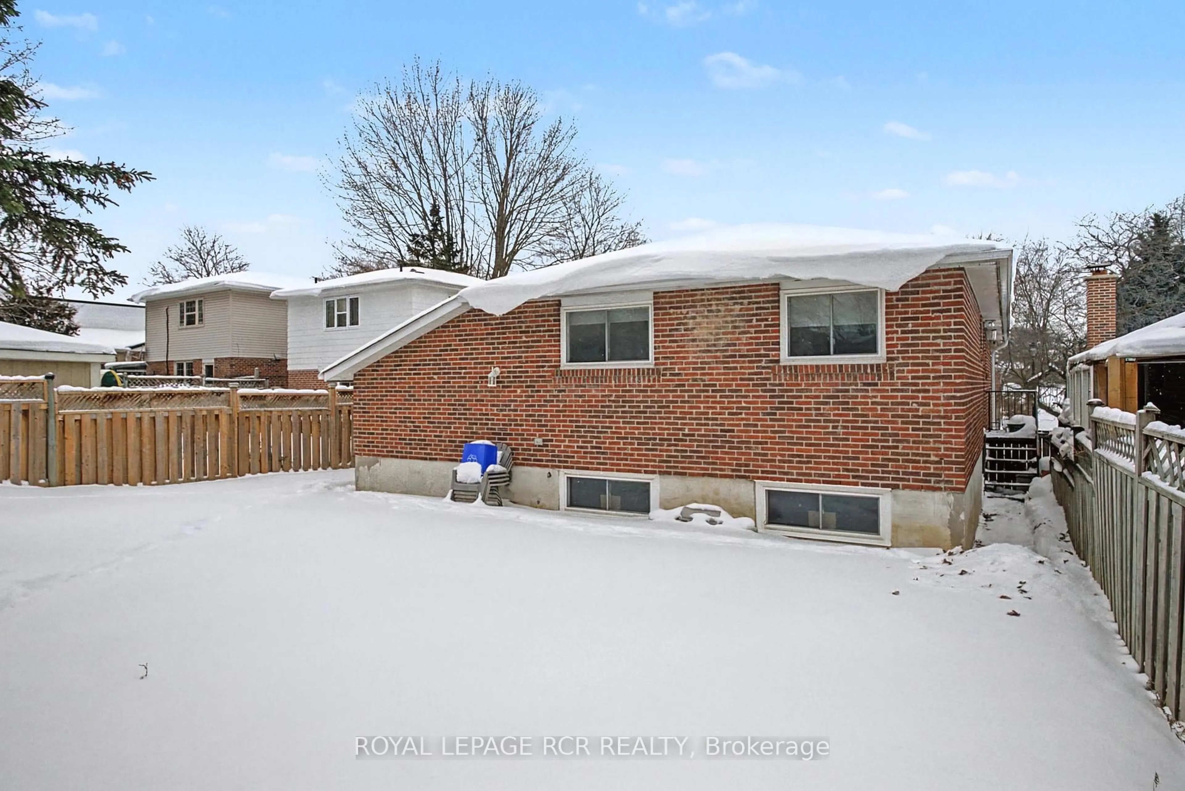 Home with brick exterior material, street for 248 Talbot Cres, Newmarket Ontario L3Y 1A3