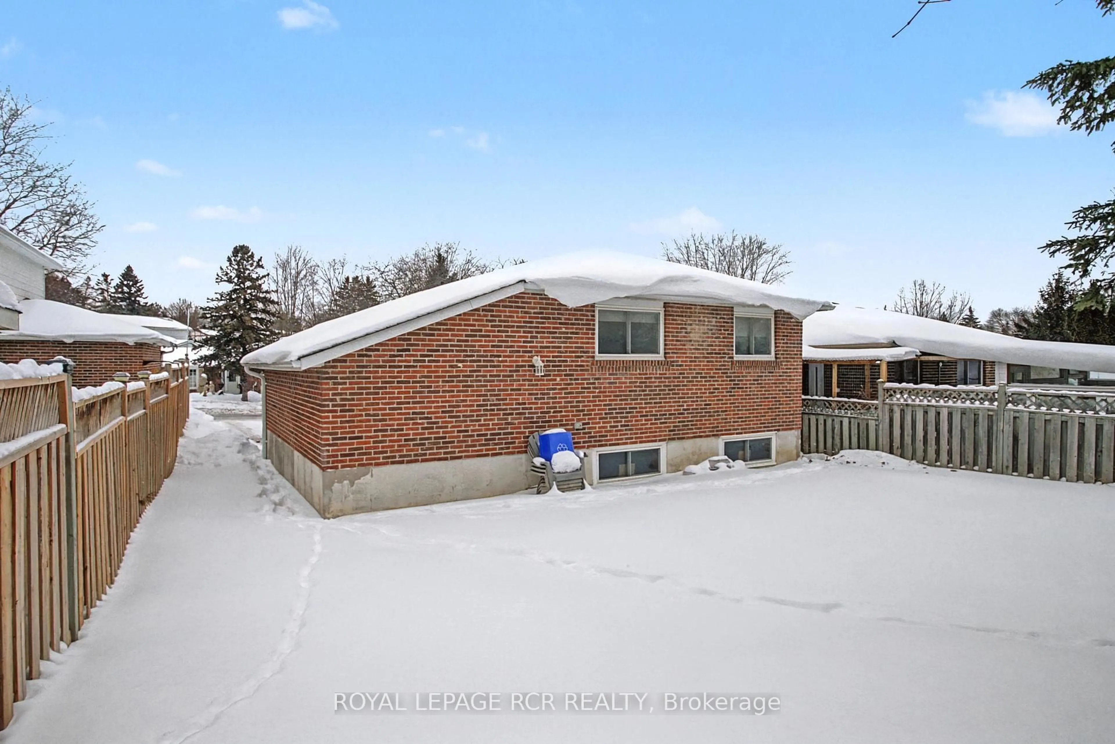 Unknown for 248 Talbot Cres, Newmarket Ontario L3Y 1A3