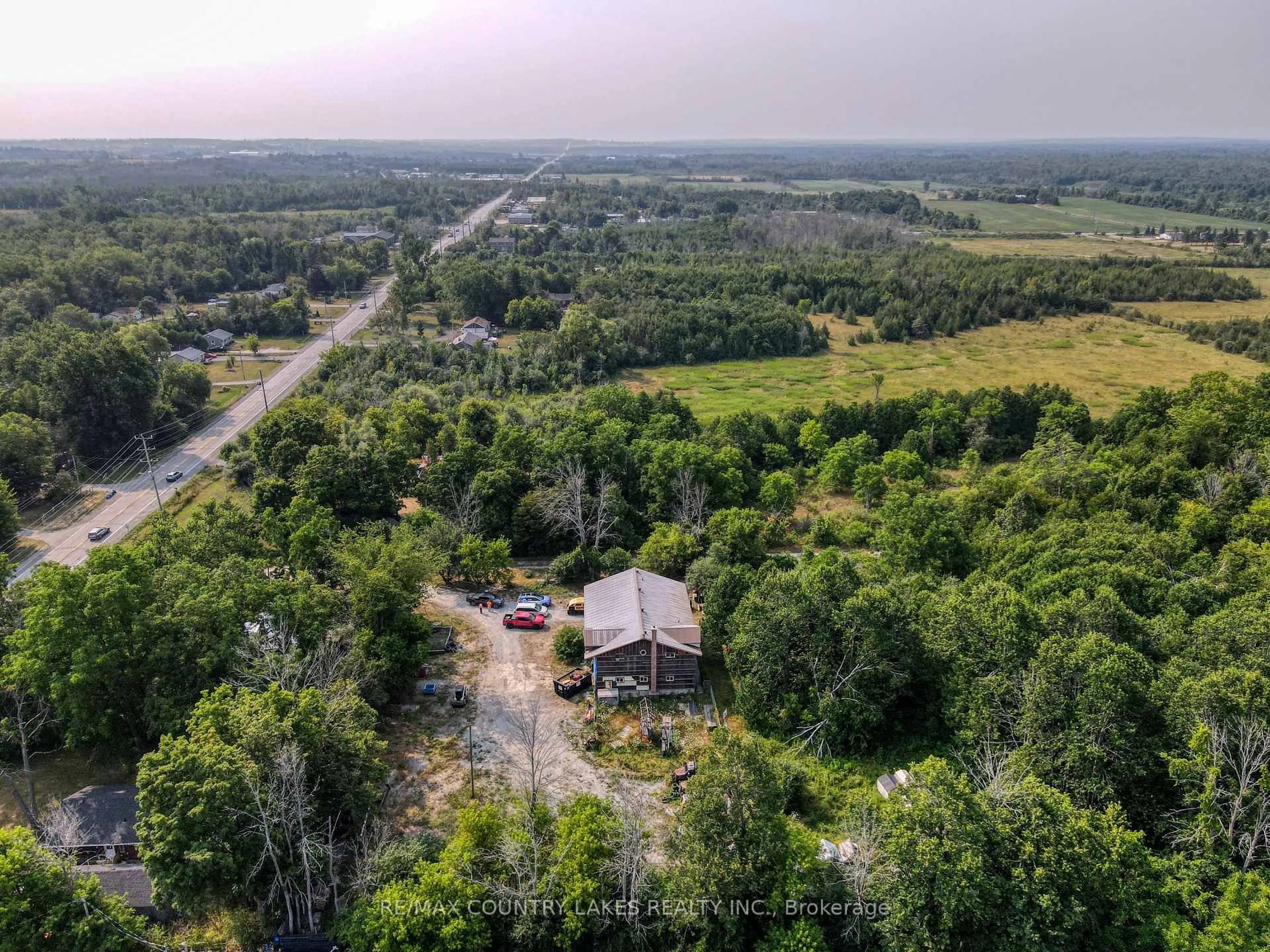 A pic from outside/outdoor area/front of a property/back of a property/a pic from drone, forest/trees view for 31254 Lake Ridge Rd, Georgina Ontario L0E 1N0