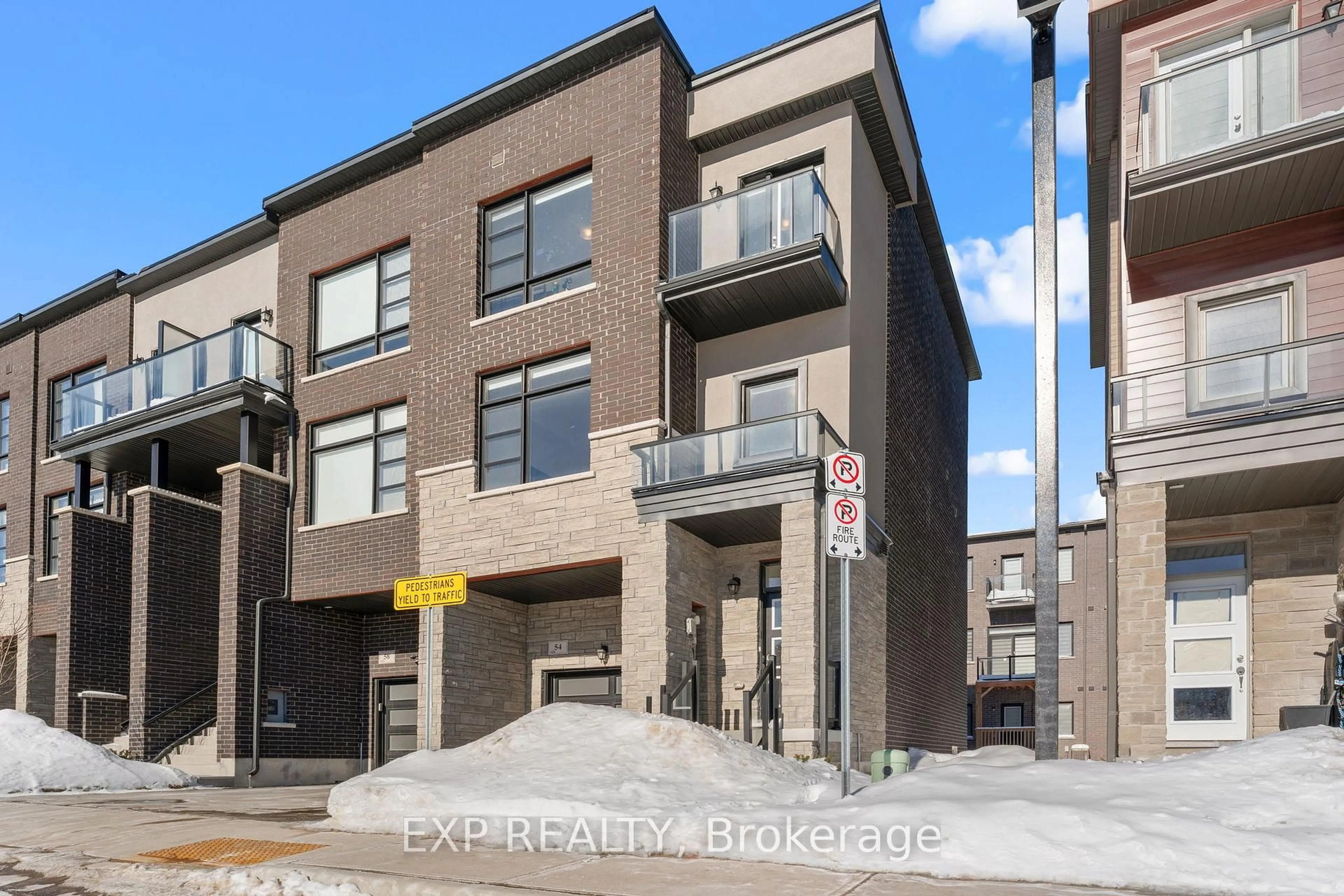 Home with brick exterior material, street for 54 Wascana Rd, Vaughan Ontario L4L 1A7