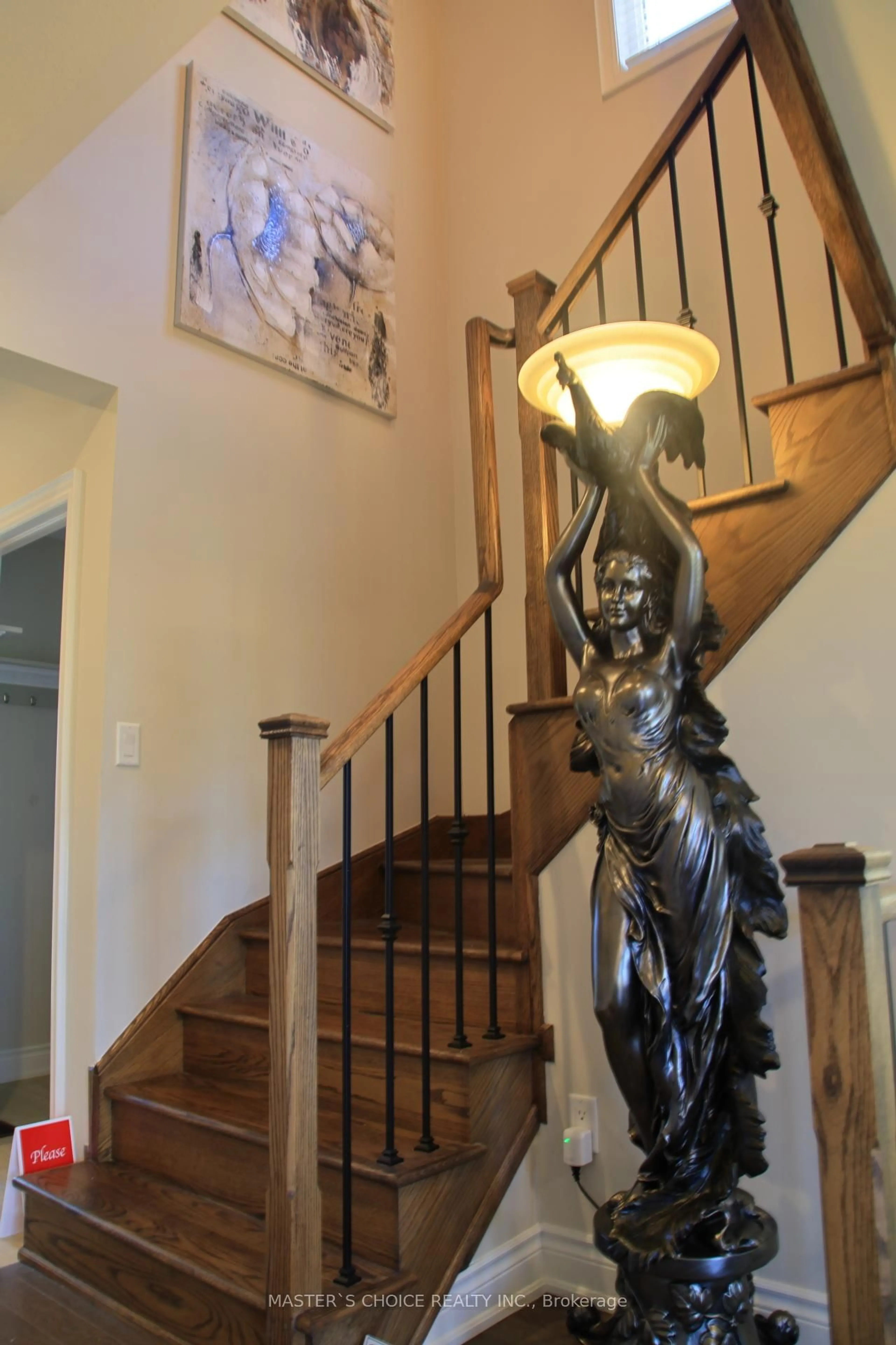 Unknown for 40 Briarfield Ave, East Gwillimbury Ontario L9N 0P5