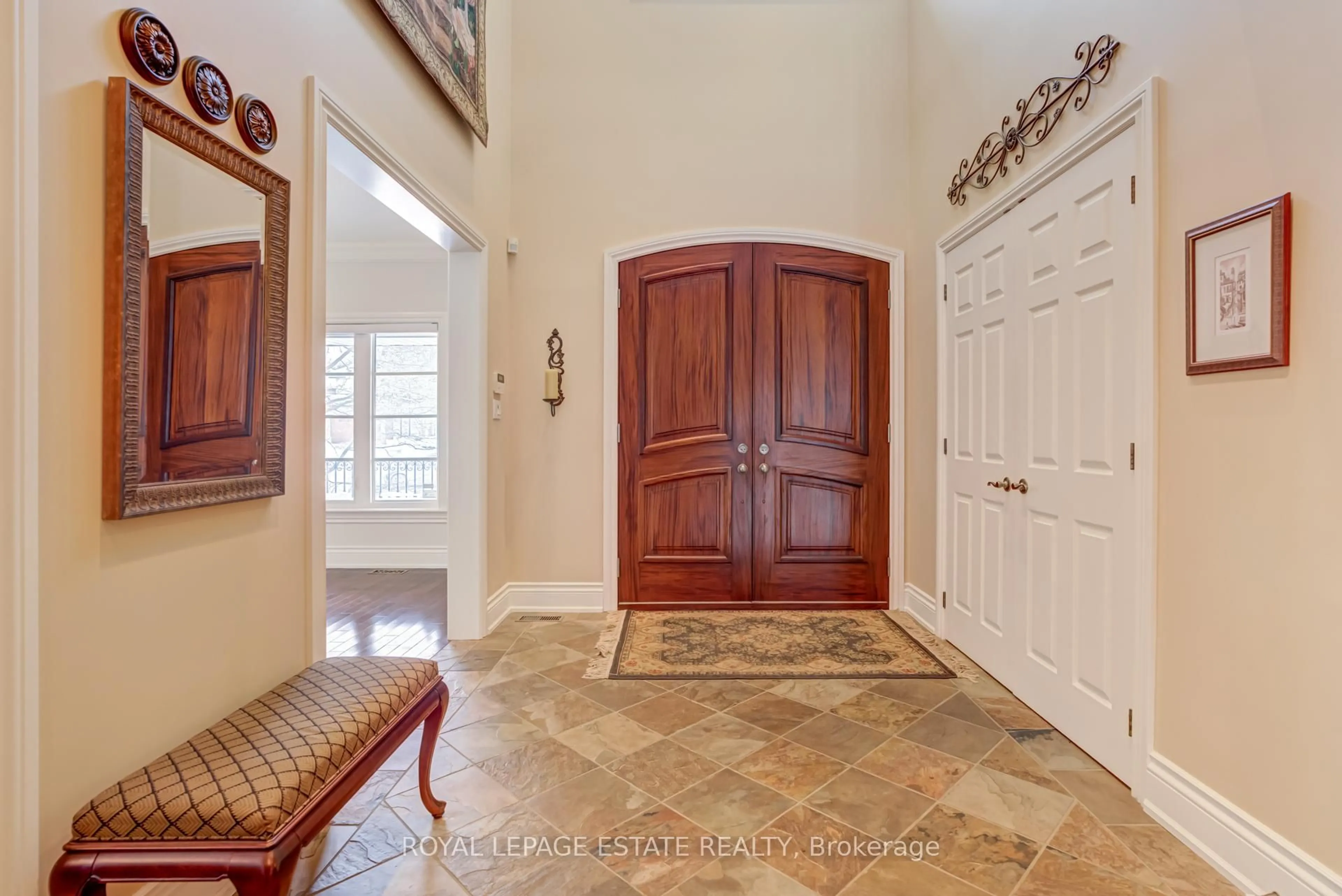Indoor entryway for 81 Naughton Dr, Richmond Hill Ontario L4C 8B3