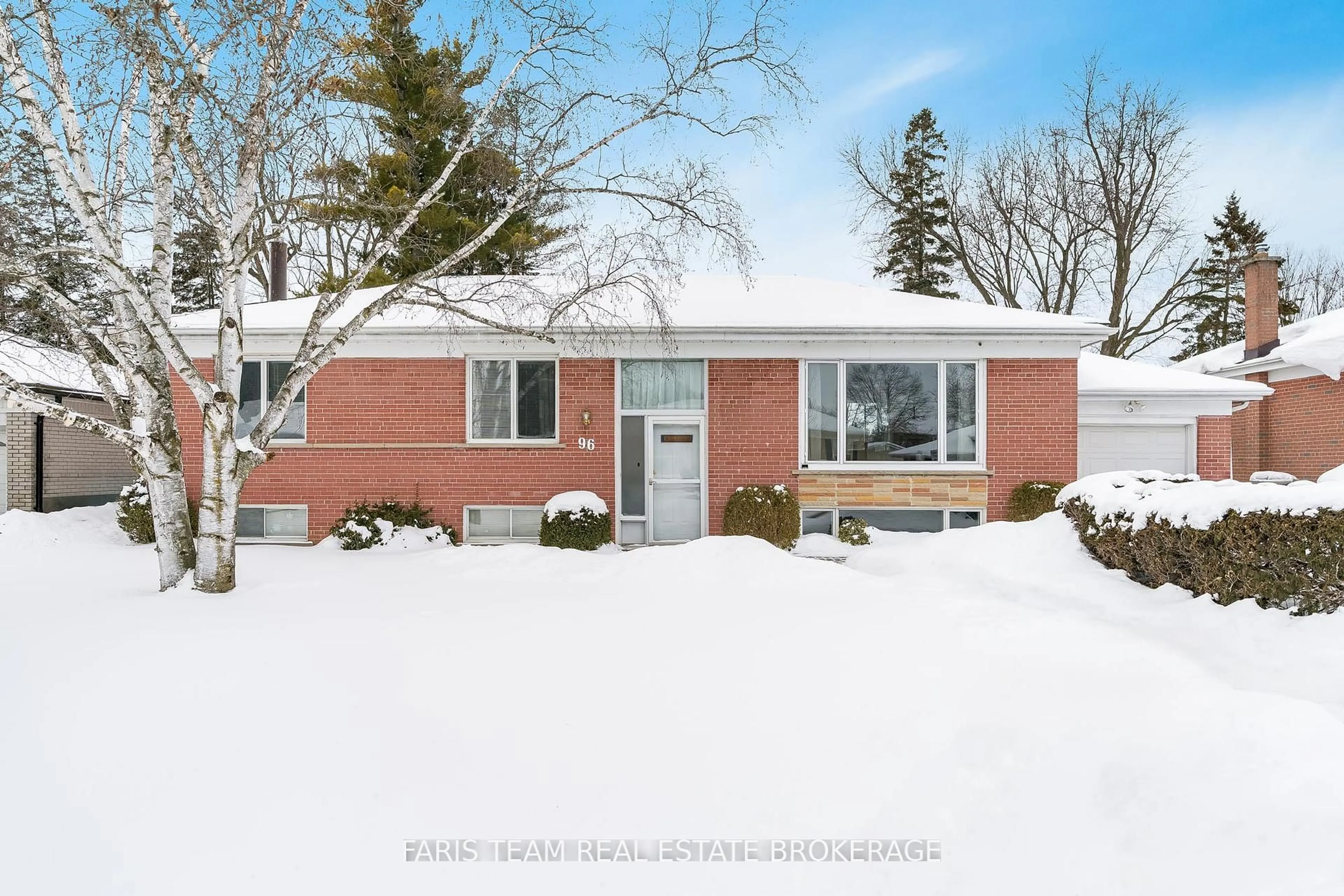 Home with vinyl exterior material, street for 96 William St, New Tecumseth Ontario L9R 1N2