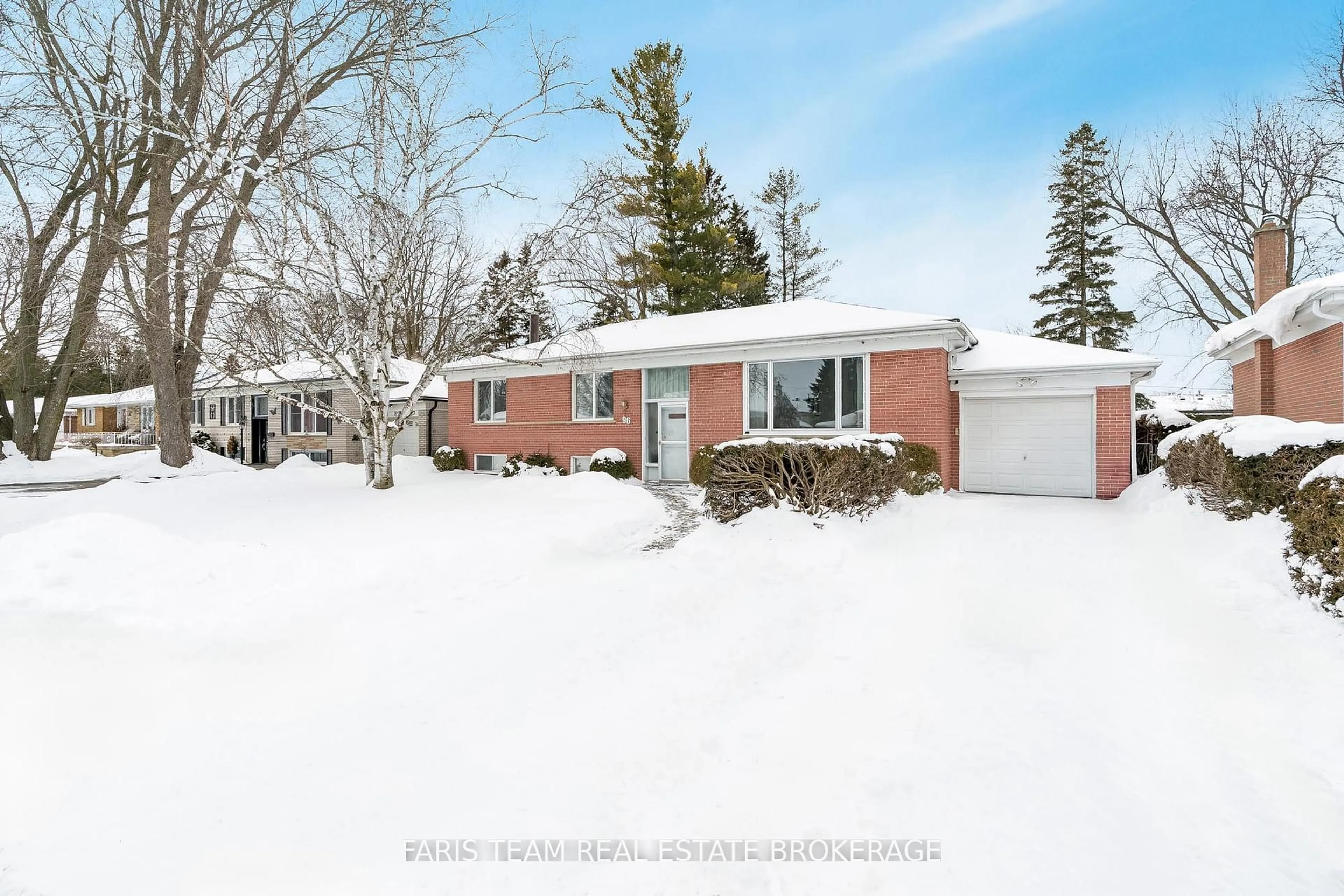 Home with brick exterior material, street for 96 William St, New Tecumseth Ontario L9R 1N2