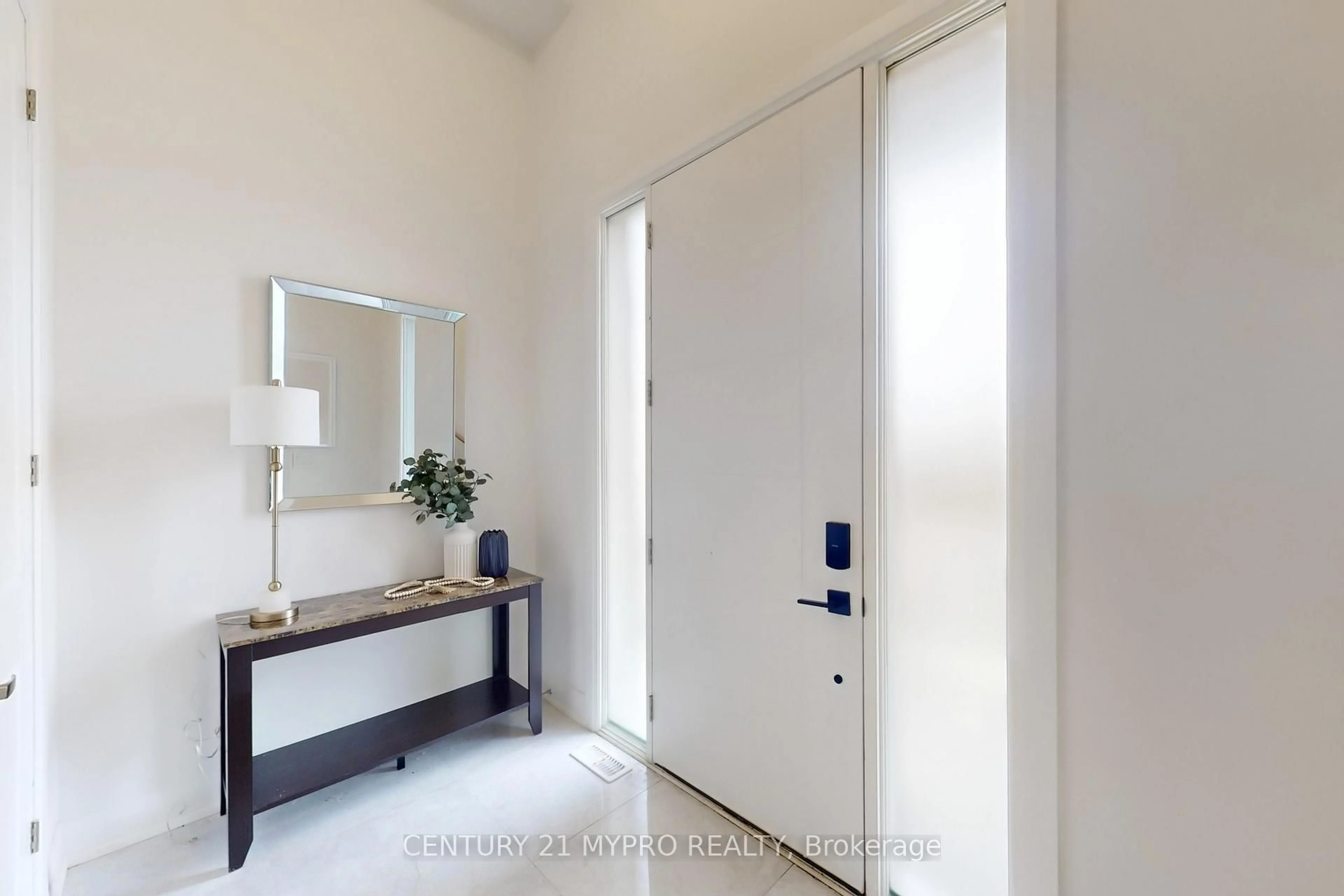 Indoor entryway for 6 Longworth Ave, Richmond Hill Ontario L4E 1A2