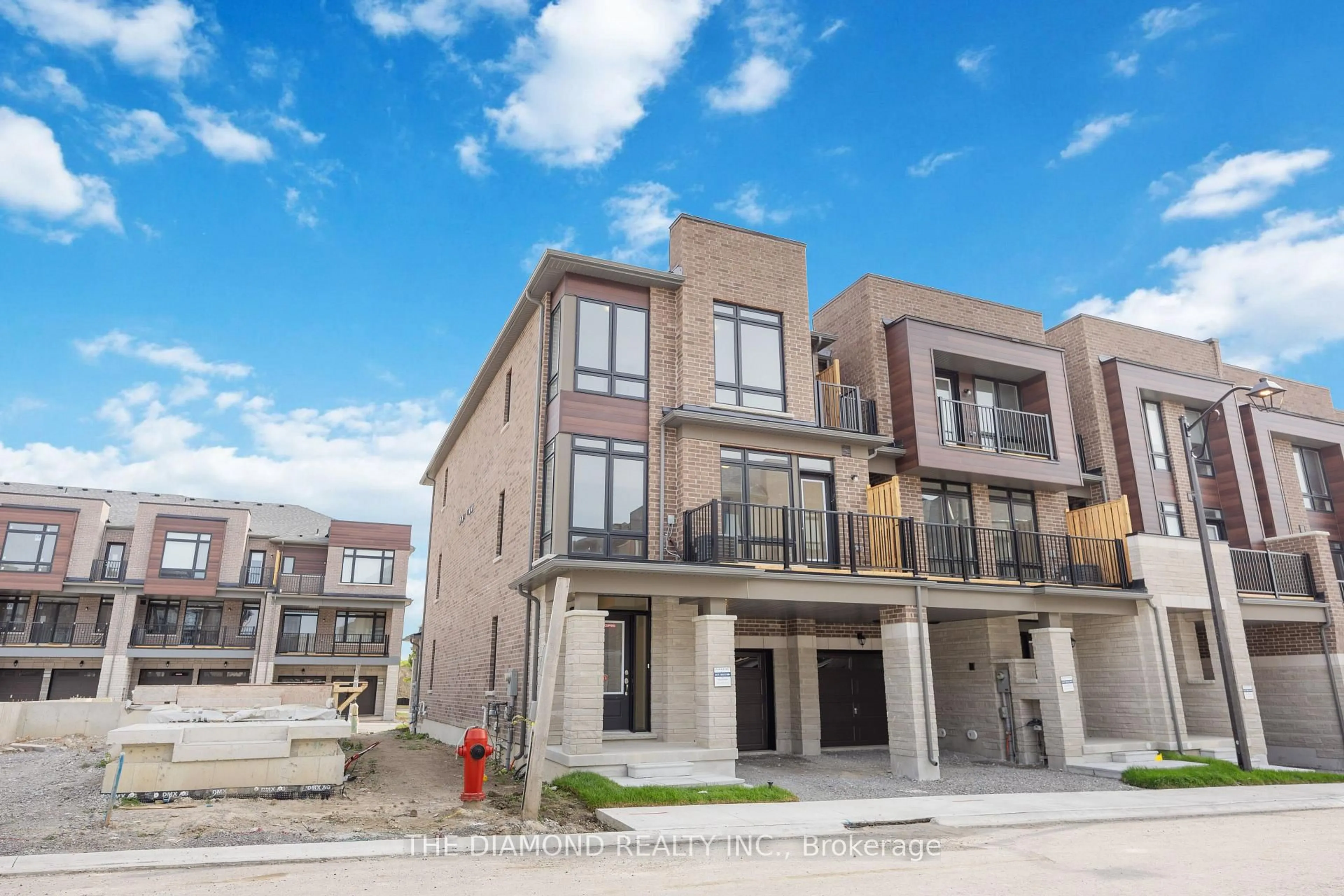 Home with brick exterior material, street for 27 Gunton St, Aurora Ontario L4G 7B6