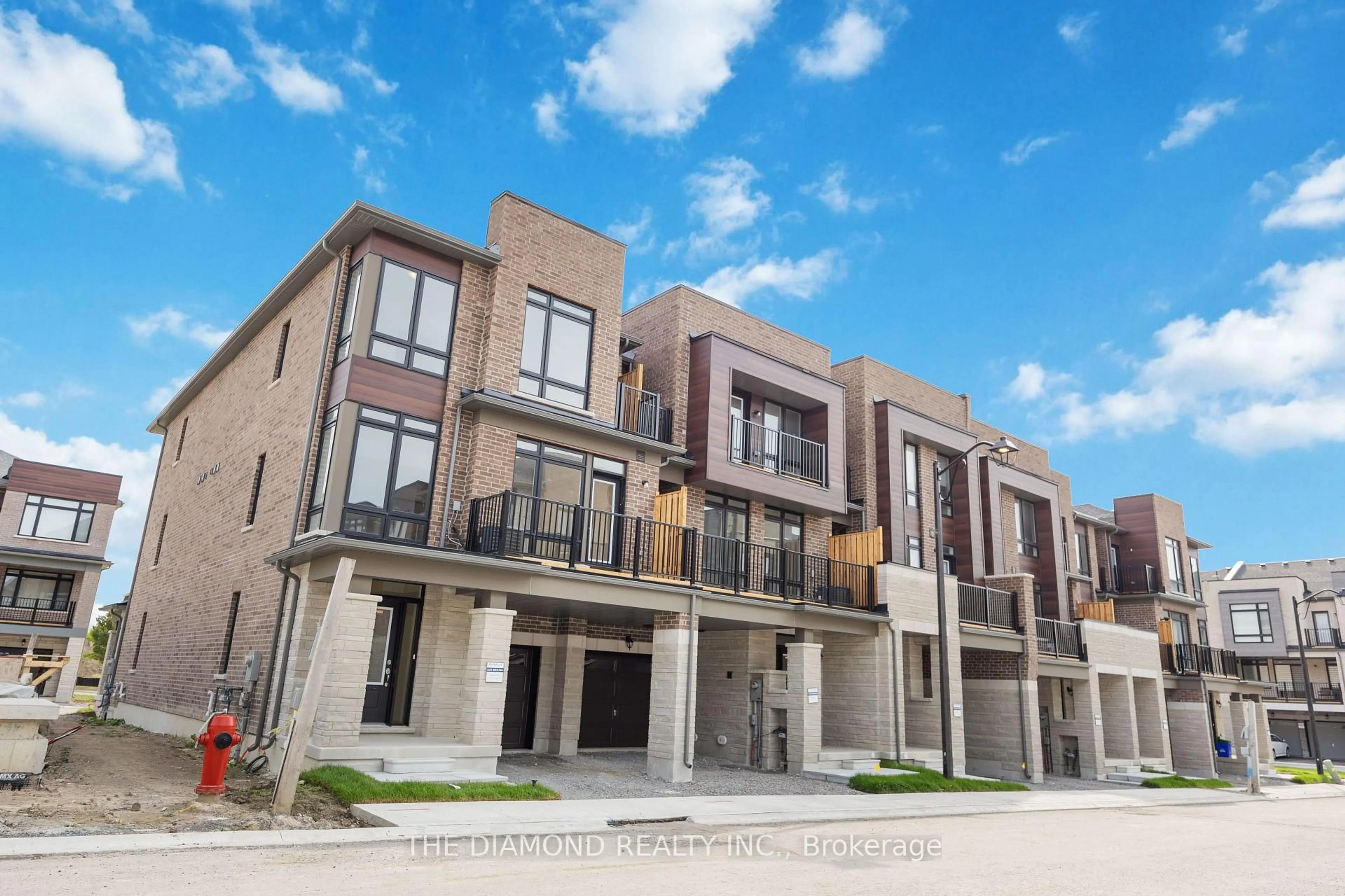 Home with brick exterior material, street for 27 Gunton St, Aurora Ontario L4G 7B6