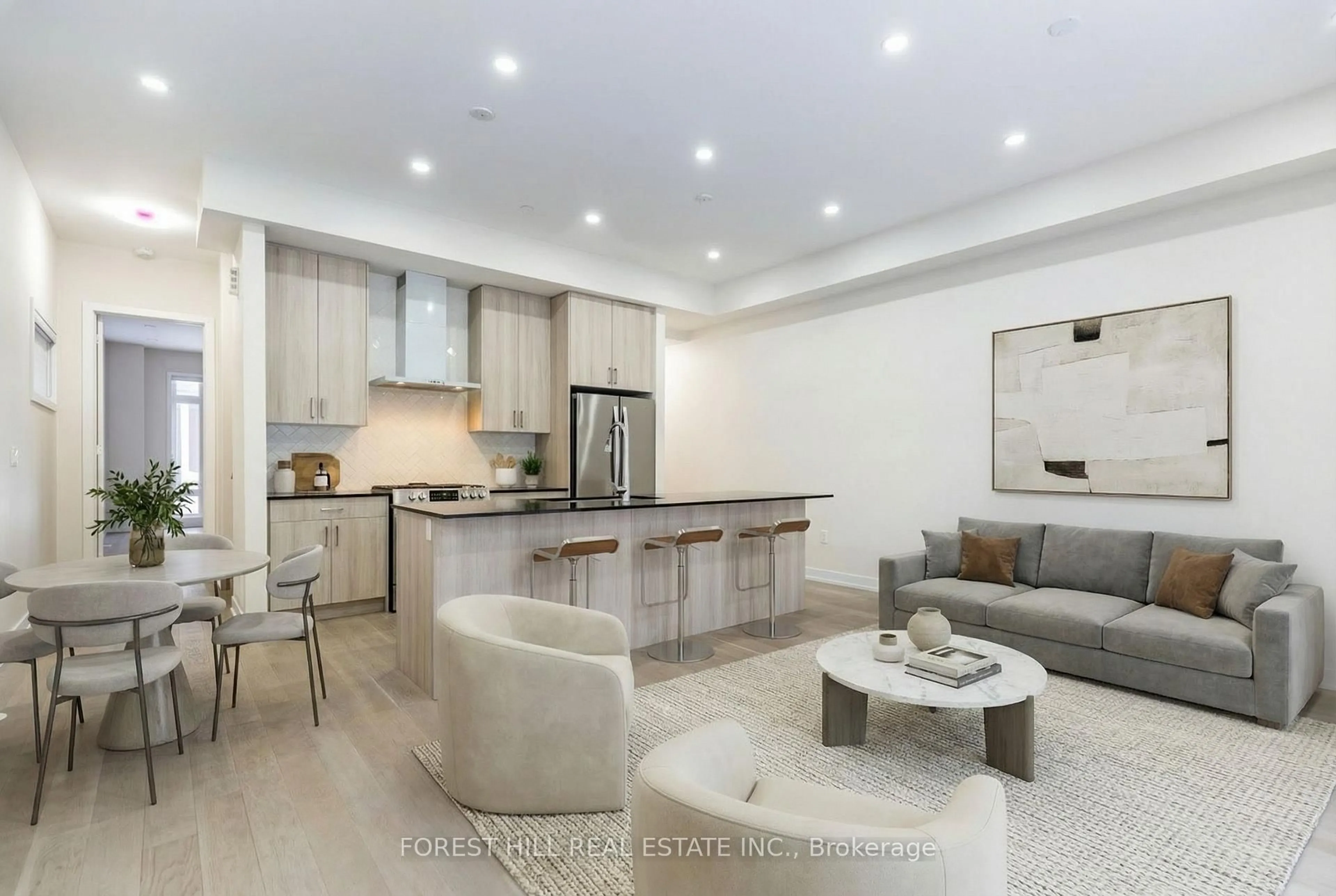 Open concept kitchen, unknown for 15 Ingersoll Lane, Richmond Hill Ontario L4E 1G9