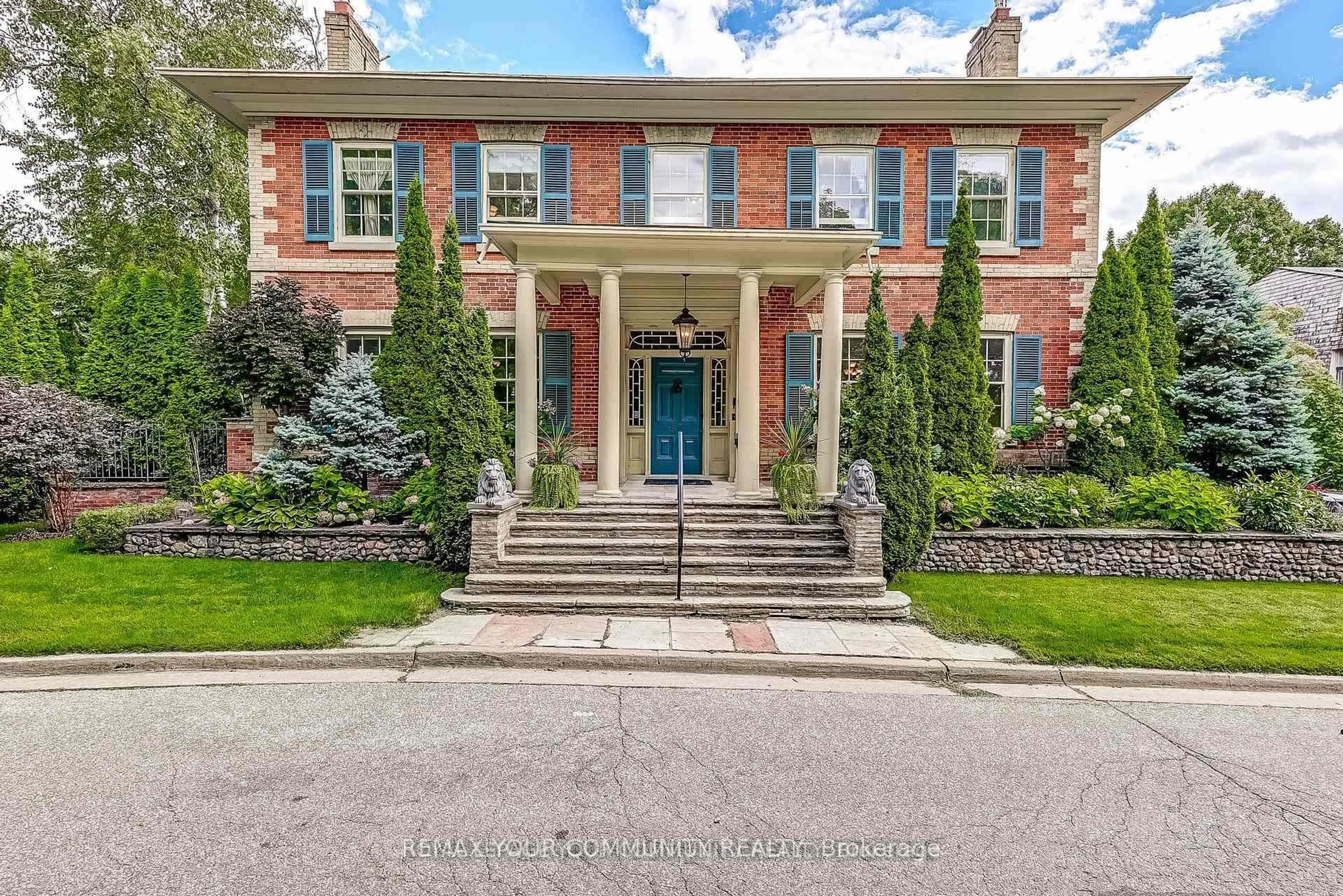 Home with brick exterior material, street for 54 Cricklewood Cres, Markham Ontario L3T 4T9