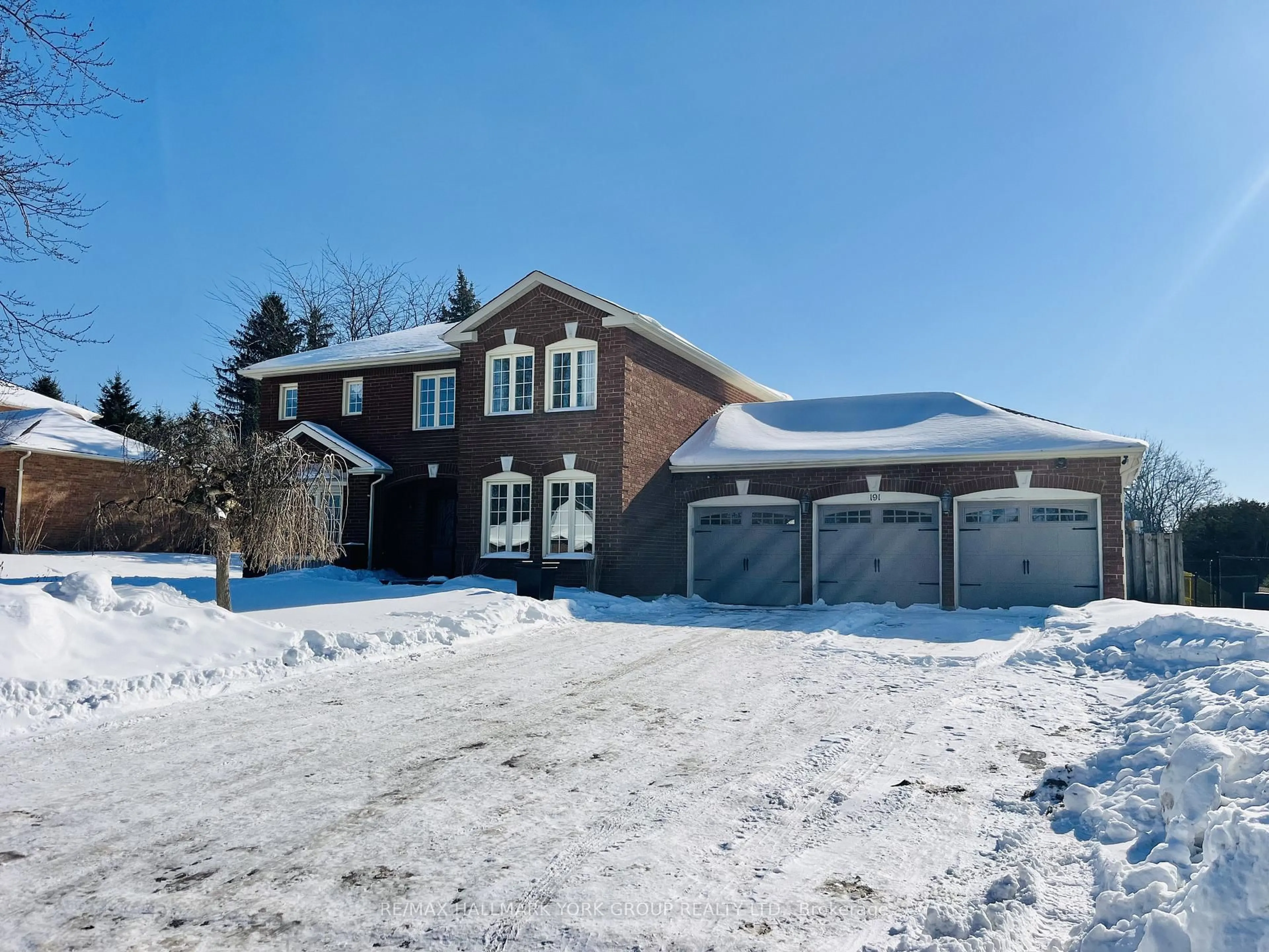 Unknown for 191 Burton Grve, King Ontario L7B 1C7