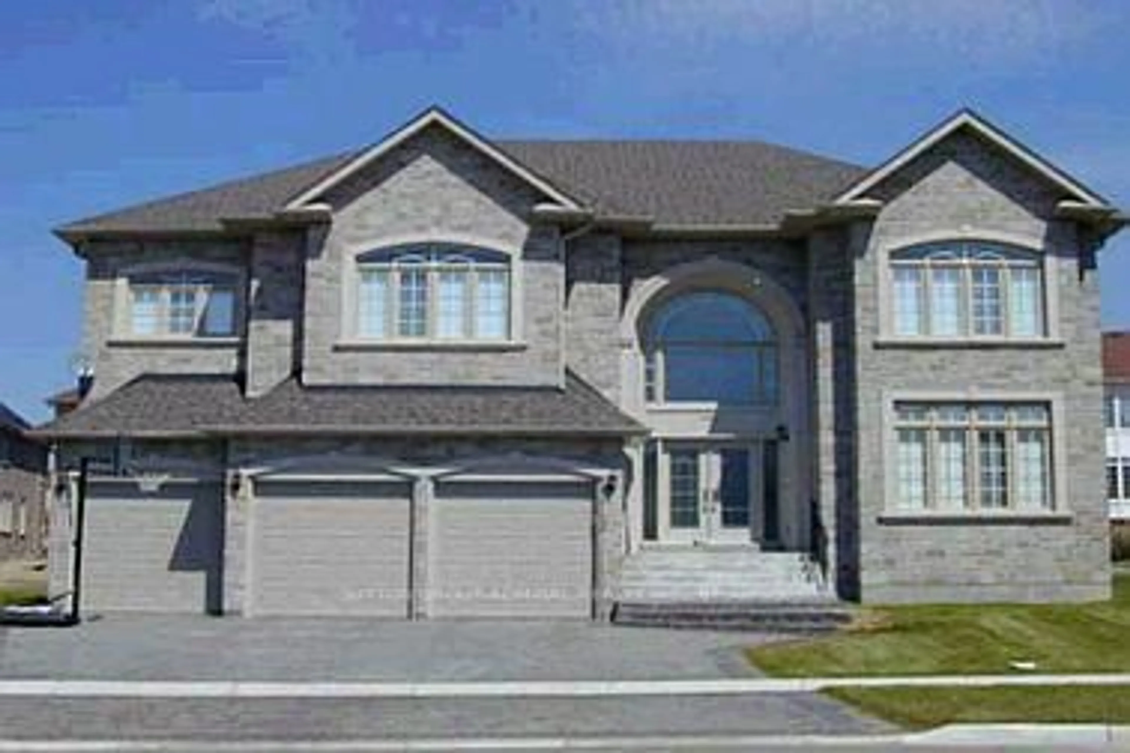 Home with brick exterior material, street for 75 Frybrook Cres, Richmond Hill Ontario L4B 4B9