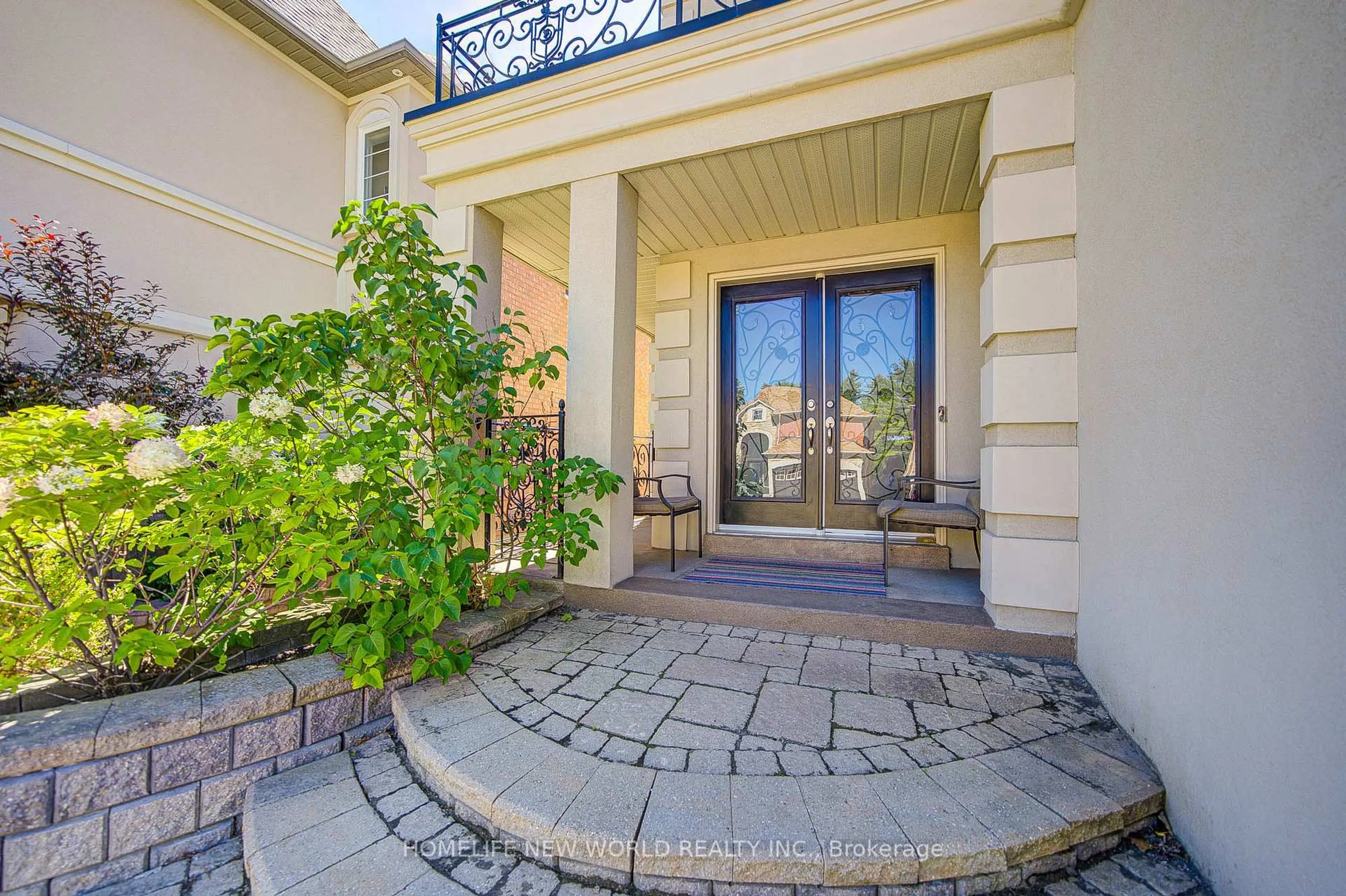 Unknown for 131 Ner Israel Dr, Vaughan Ontario L4J 9L1