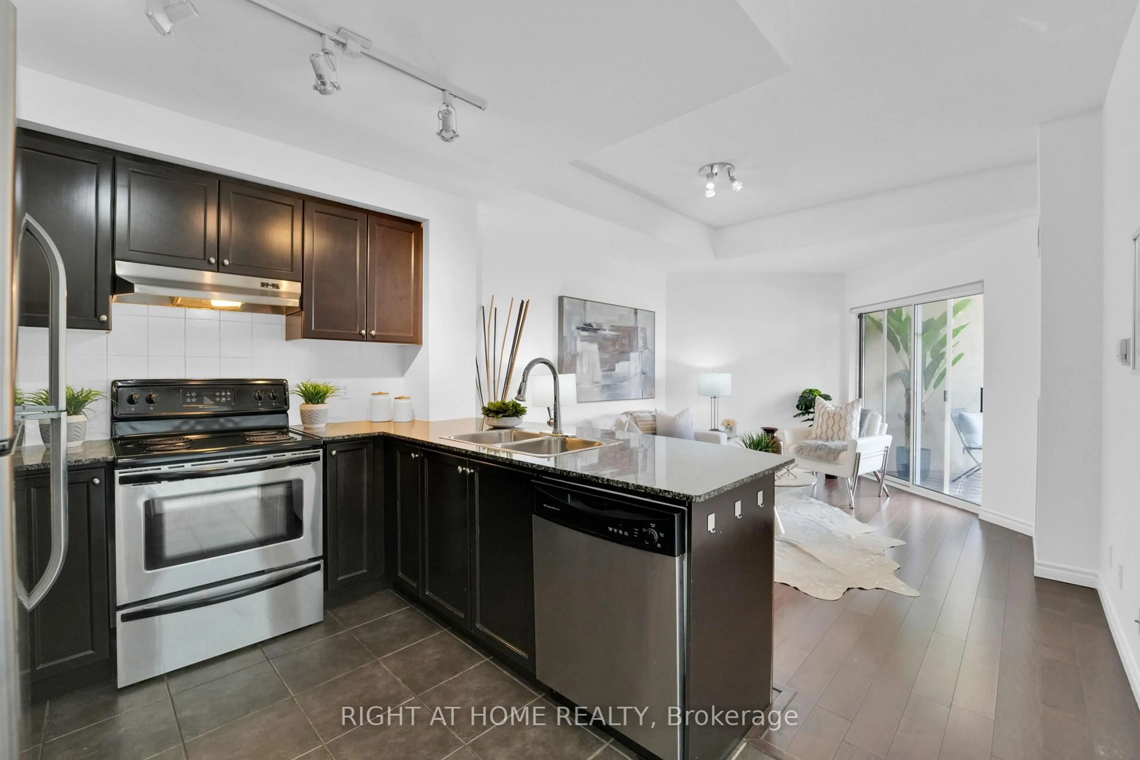 Open concept kitchen, unknown for 2 Maison Parc Crt #710, Vaughan Ontario L4J 9K4