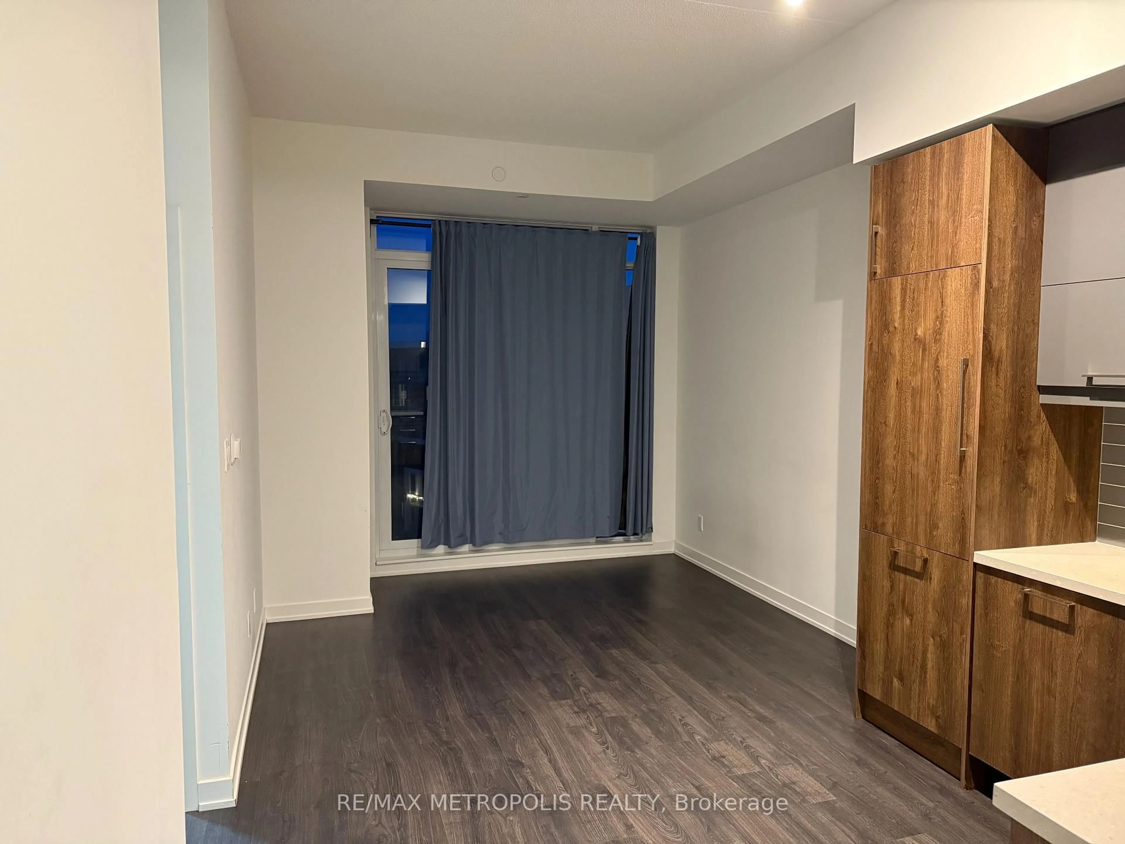 A pic of a room for 292 Verdale Crossing #1814, Markham Ontario L6G 0H6