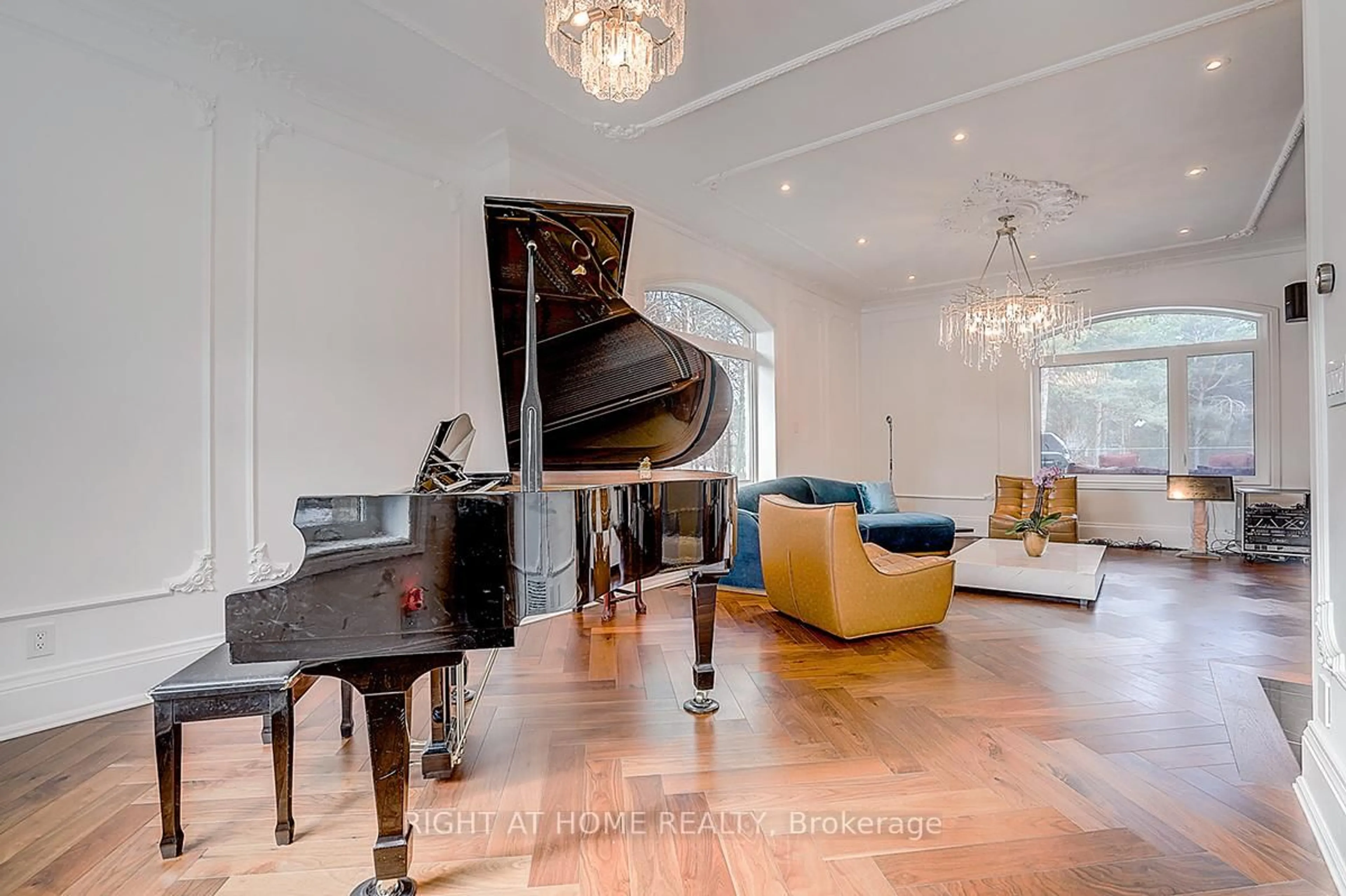 Unknown for 45 Loggers Tr, Whitchurch-Stouffville Ontario L4A 2L6