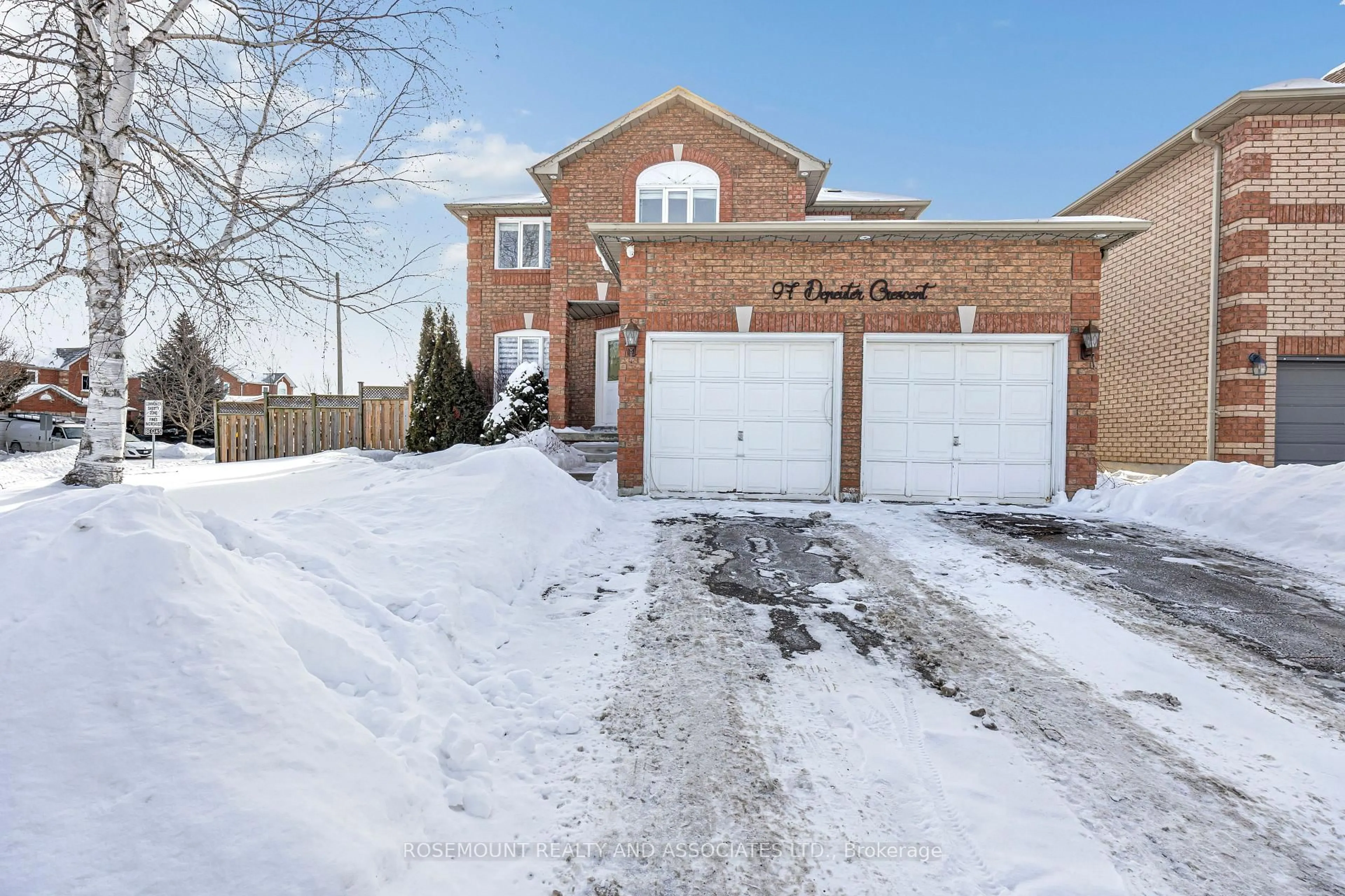 Unknown for 97 Depeuter Cres, Bradford West Gwillimbury Ontario L3Z 3A2
