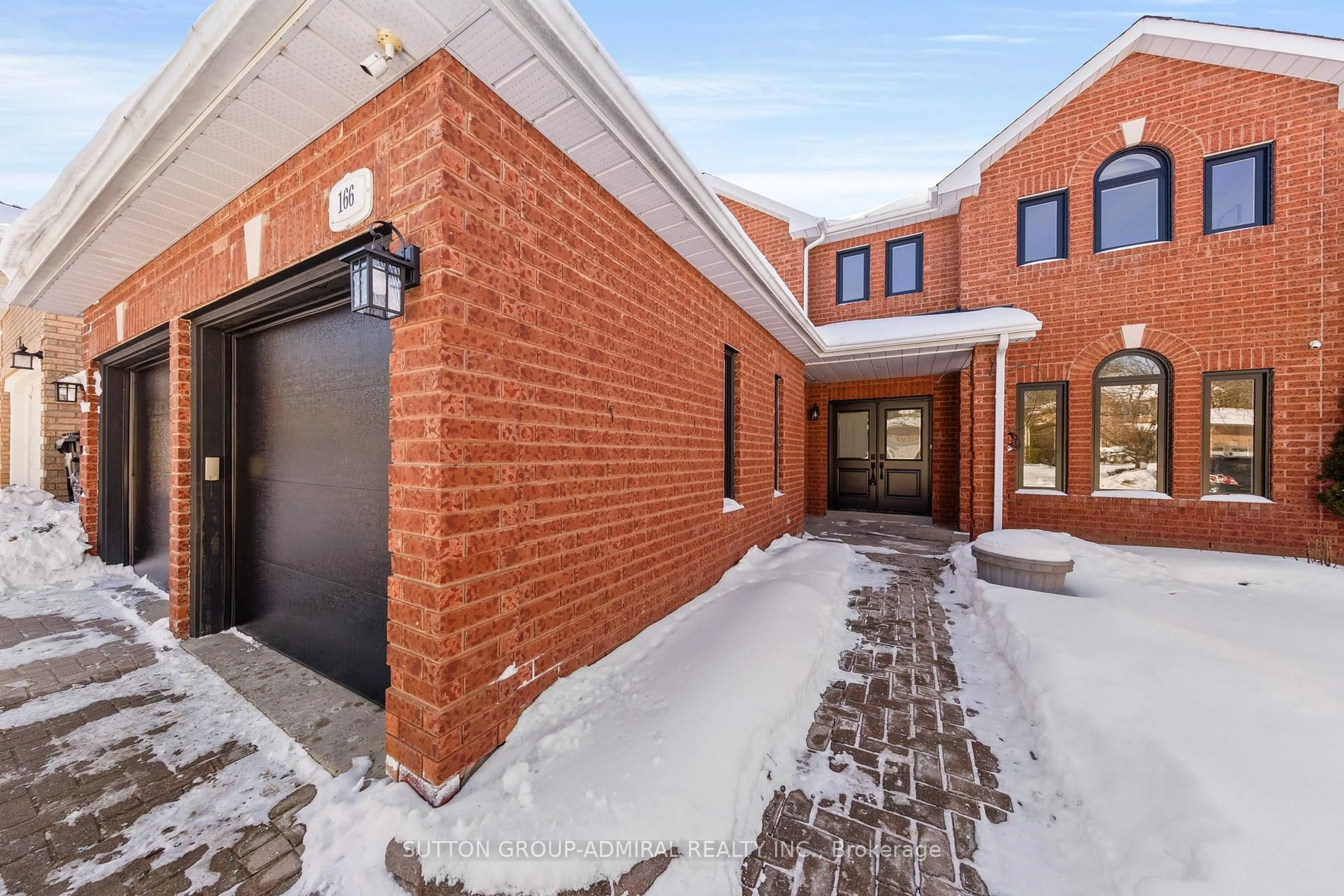 Home with brick exterior material, street for 166 Bowerman Blvd, New Tecumseth Ontario L9R 1N9