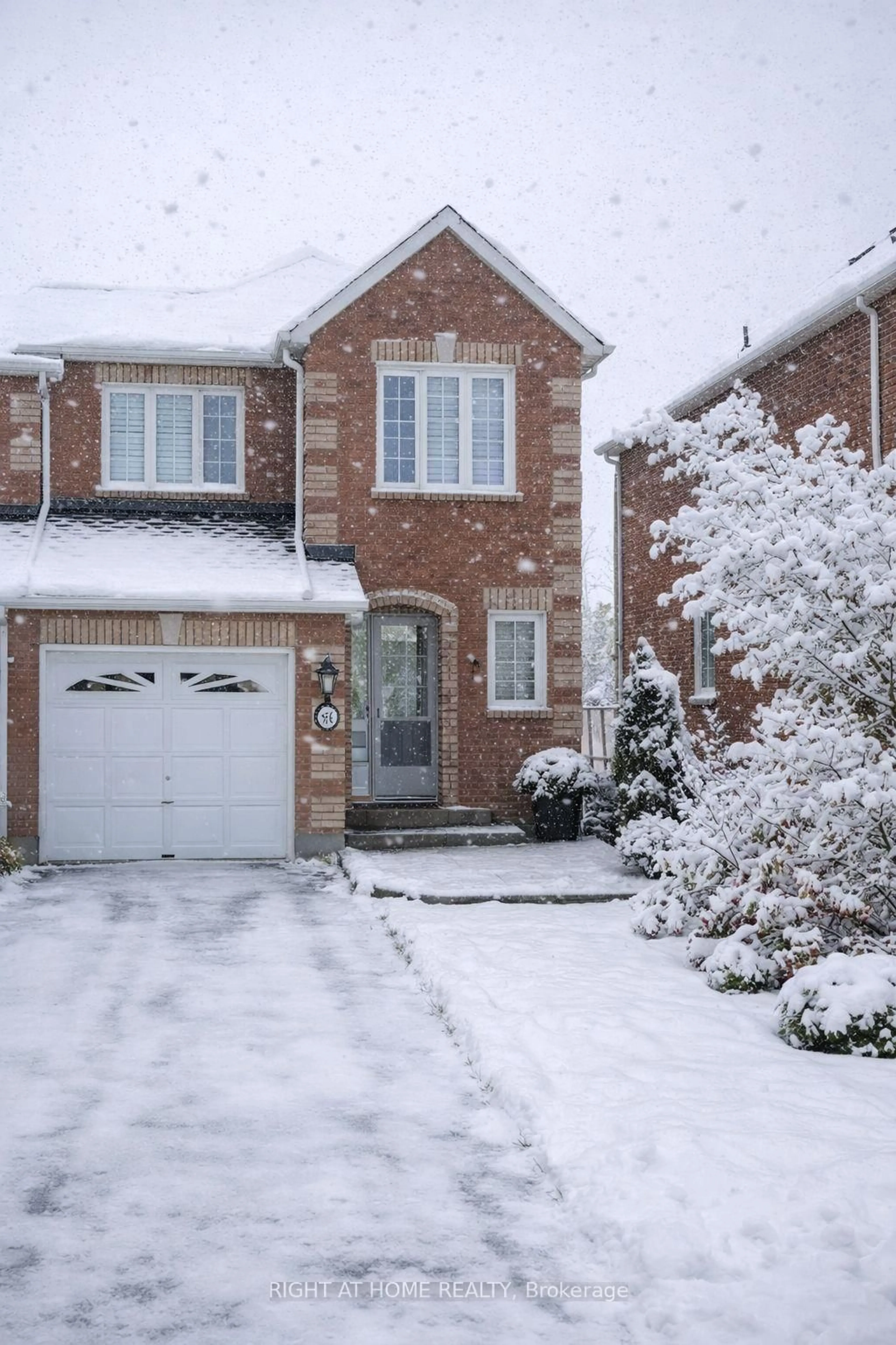 Home with brick exterior material, street for 95 Giancola Cres, Vaughan Ontario L6A 2T5