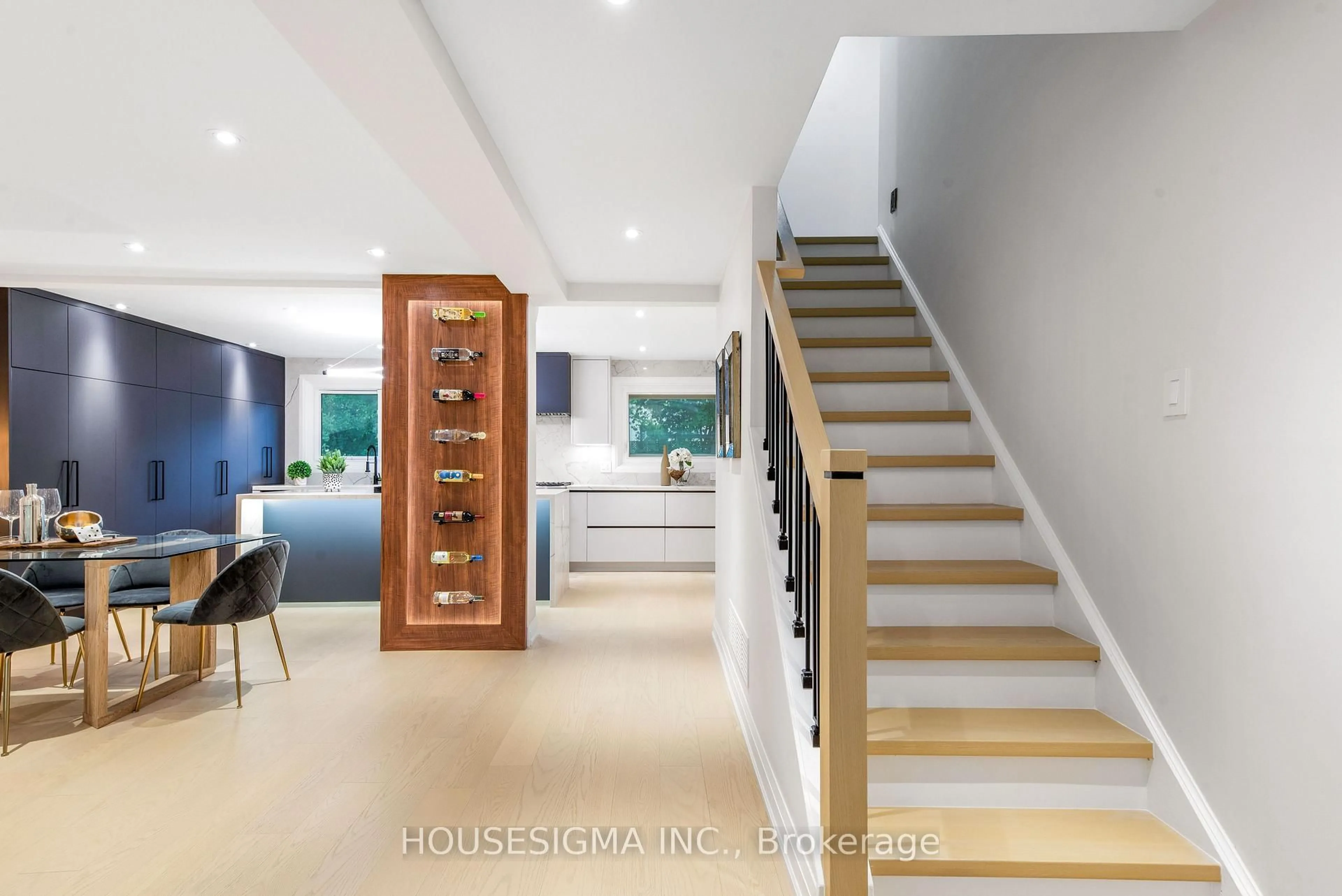 Unknown for 50 Royal Orchard Blvd, Markham Ontario L3T 3C5