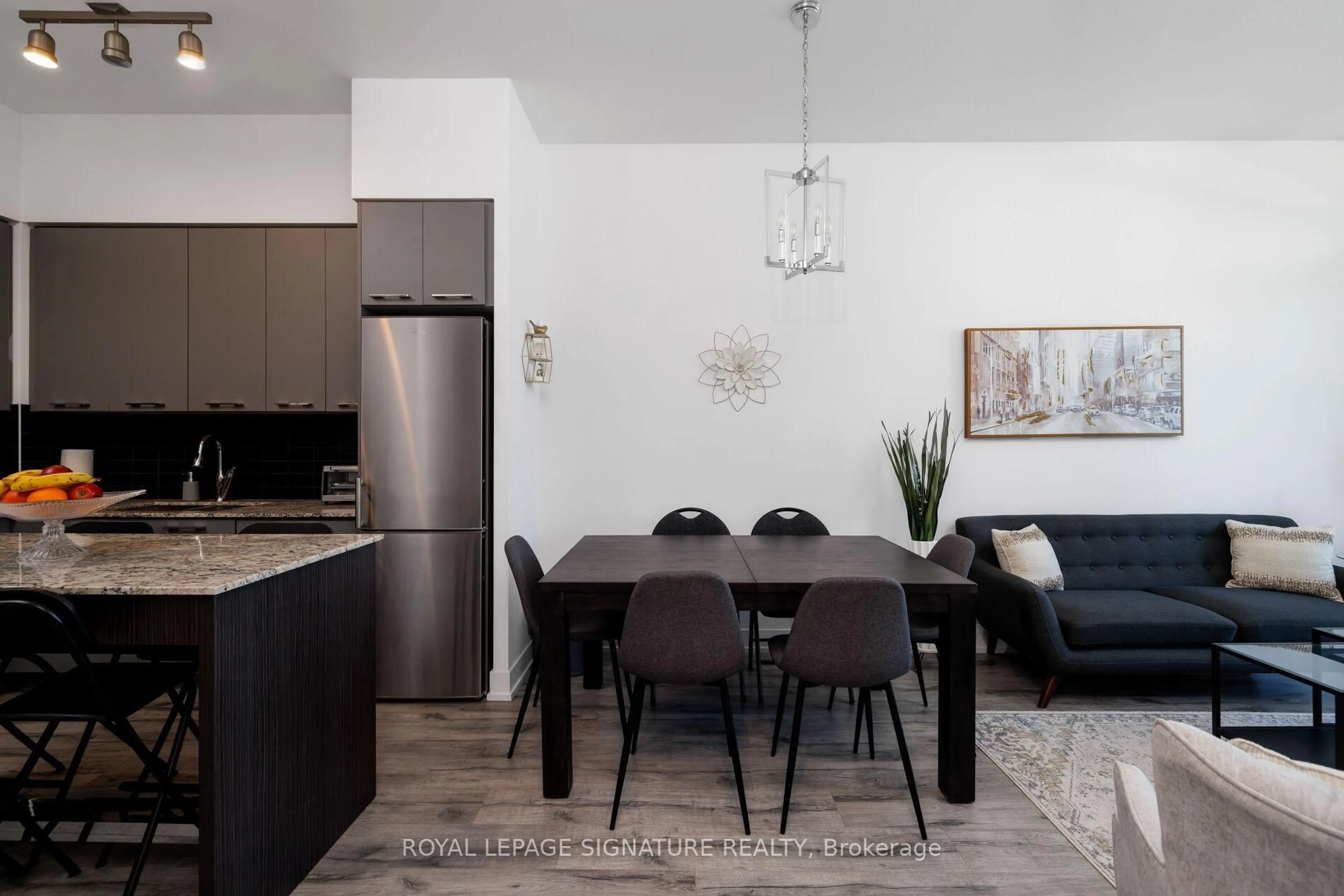 Open concept kitchen, unknown for 9471 Yonge St #332, Richmond Hill Ontario L4C 0Z5