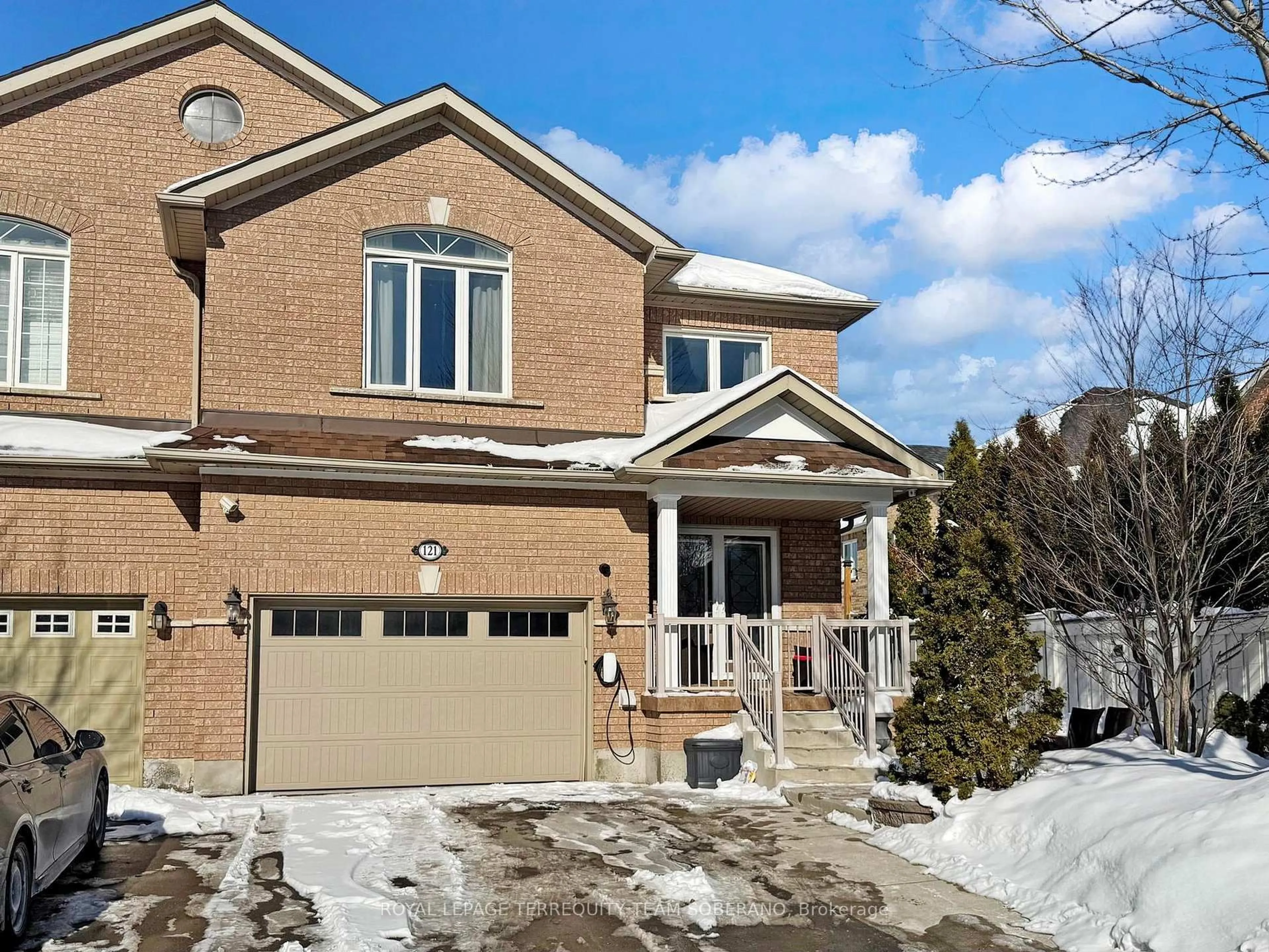 Home with brick exterior material, street for 121 Adventure Cres, Vaughan Ontario L6A 3J1
