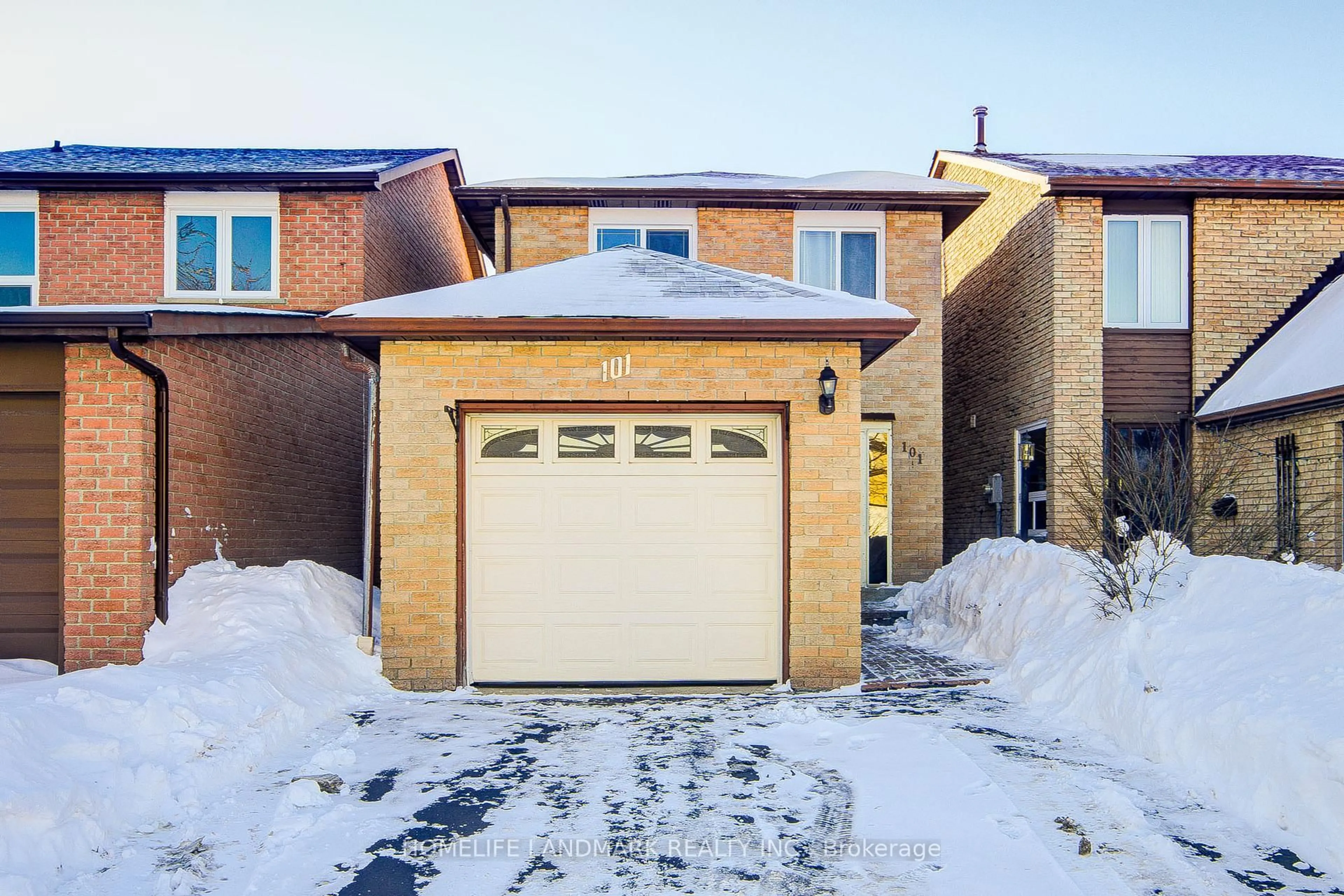 Unknown for 101 Upton Cres, Markham Ontario L3R 3T3