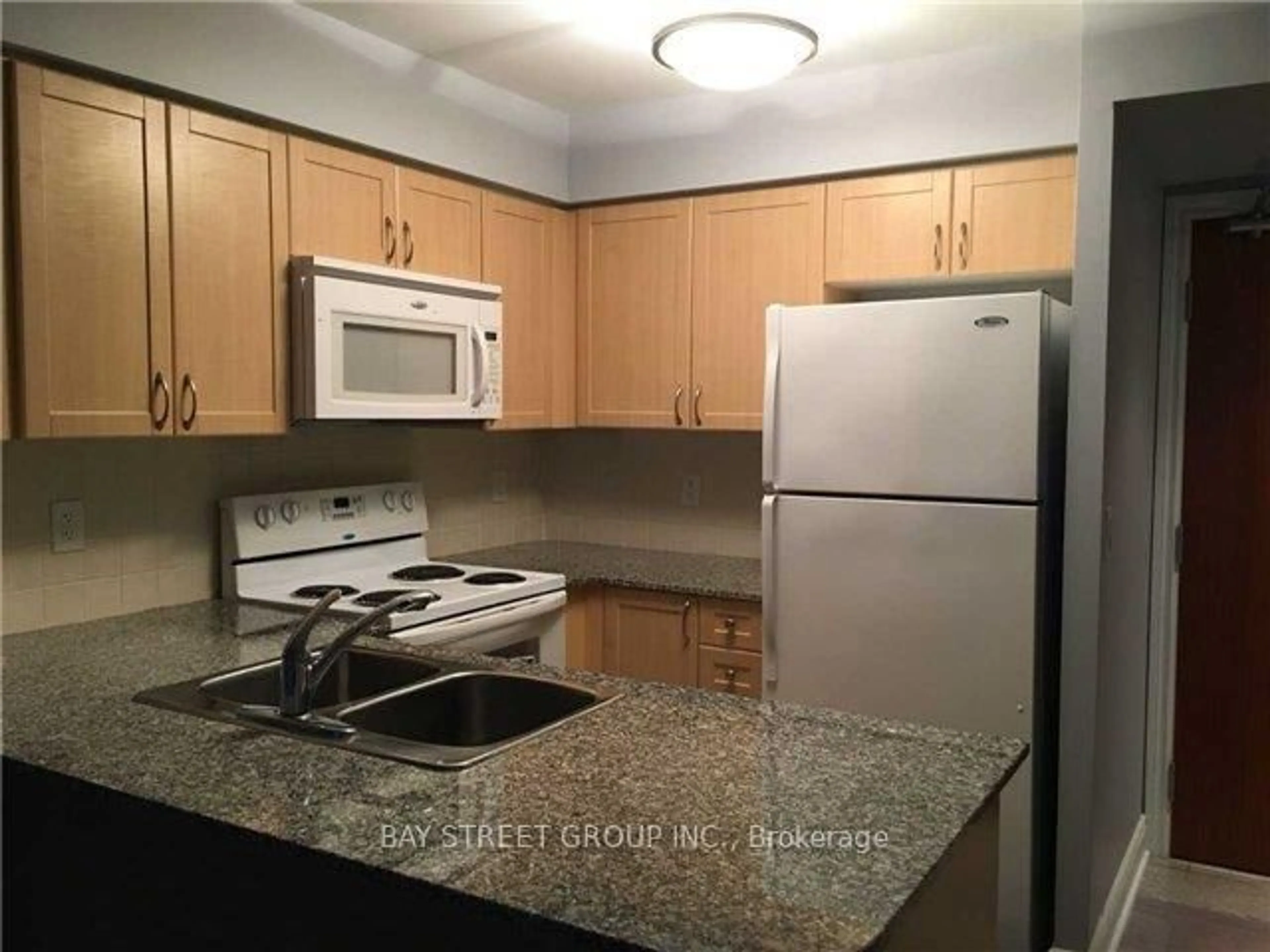 Standard kitchen, unknown for 30 Clegg Rd #708, Markham Ontario L6G 0B4