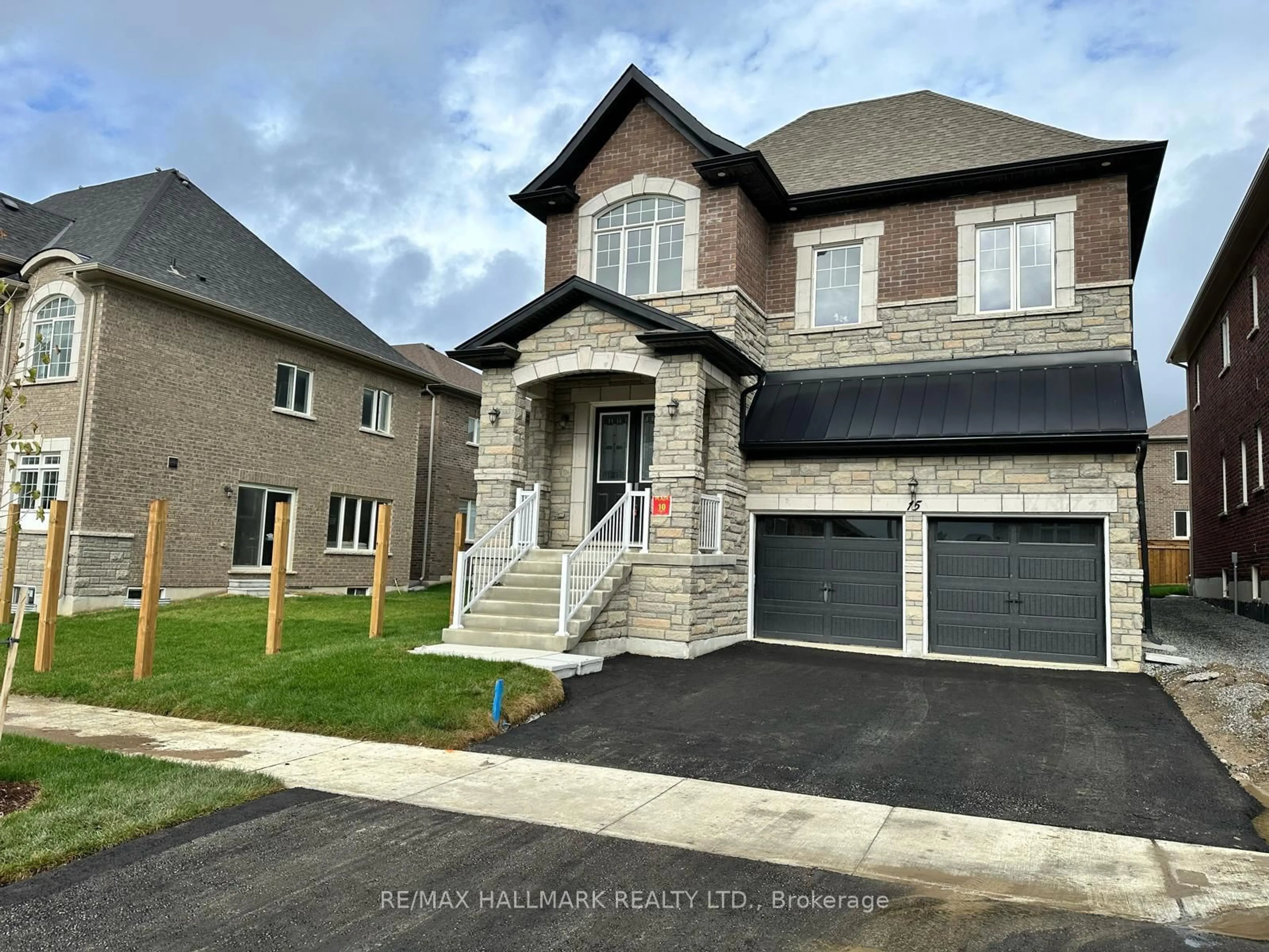 Home with brick exterior material, street for 15 Aida Pl, Richmond Hill Ontario L4E 2Y5