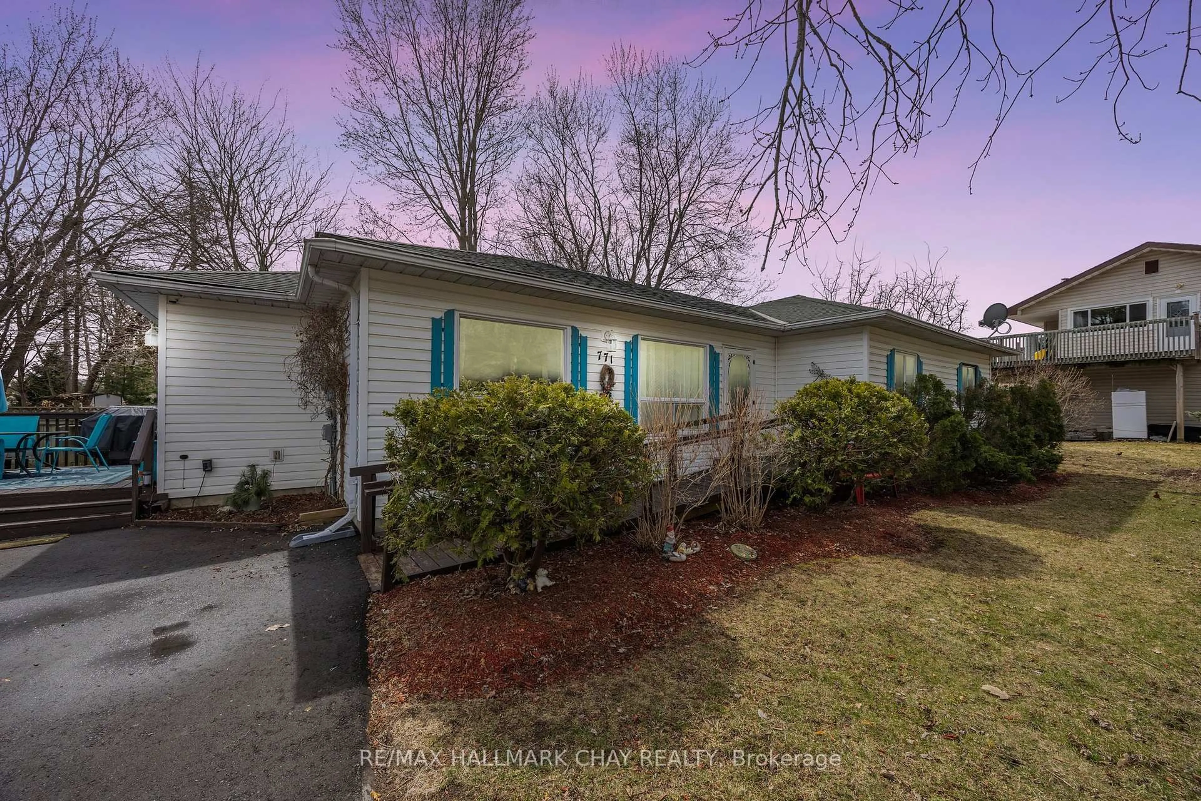 Unknown for 771 ROBERTS Rd, Innisfil Ontario L9S 2E4